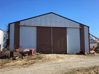 Barn in Gibson & Pike Counties, Indiana - AUCTION IS CANCELED!!
ABSOLUTE LAND AUCTION WITHOUT RESERVE - 204+/- ACRES OFFERED IN 7 TRACTS IN GIBSON & PIKE COUNTIES, INDIANA