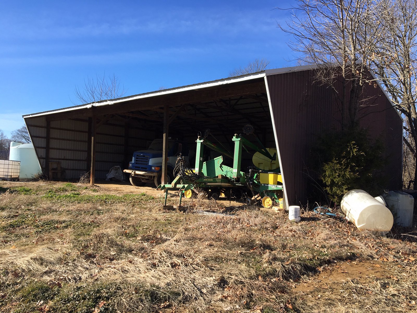 Tract 7 - Barn in Gibson & Pike Counties, Indiana - AUCTION IS CANCELED!!
ABSOLUTE LAND AUCTION WITHOUT RESERVE - 204+/- ACRES OFFERED IN 7 TRACTS IN GIBSON & PIKE COUNTIES, INDIANA