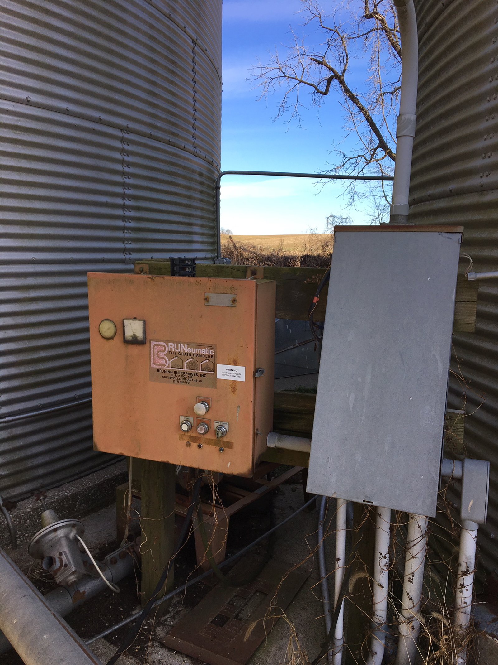 Grain Elevator in Gibson & Pike Counties, Indiana - AUCTION IS CANCELED!!
ABSOLUTE LAND AUCTION WITHOUT RESERVE - 204+/- ACRES OFFERED IN 7 TRACTS IN GIBSON & PIKE COUNTIES, INDIANA