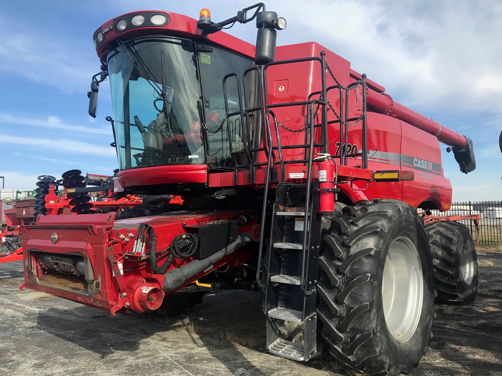 Property photo 120 - AREA FARMERS & CONTRACTORS EQUIPMENT AUCTION IN WHITLEY COUNTY, INDIANA