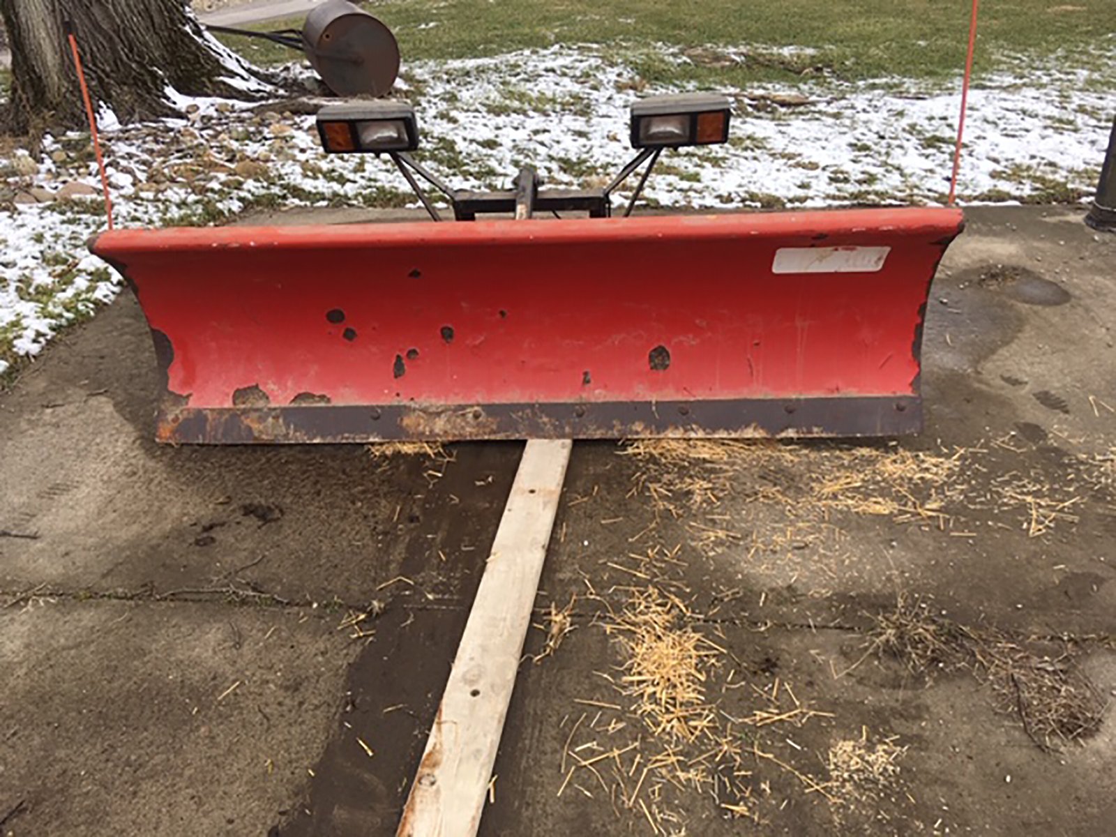 Property photo 302 - AREA FARMERS & CONTRACTORS EQUIPMENT AUCTION IN WHITLEY COUNTY, INDIANA
