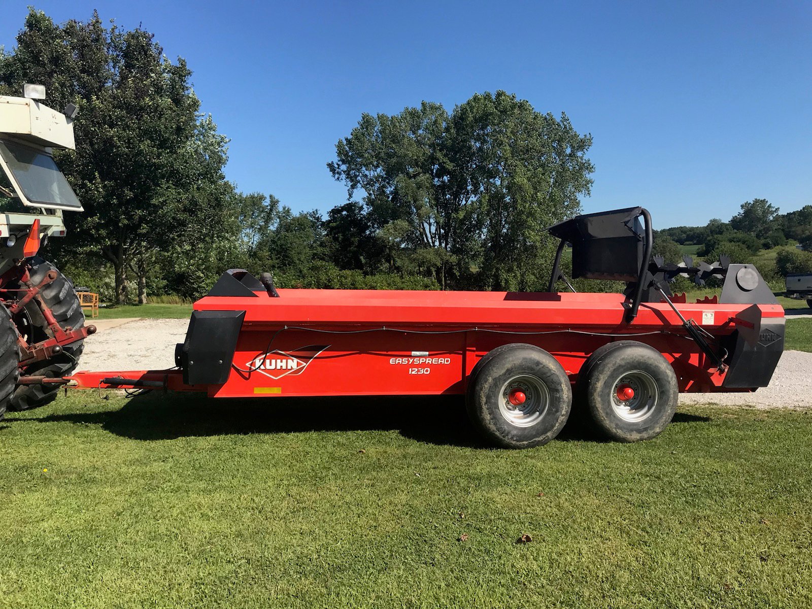 Property photo 389 - AREA FARMERS & CONTRACTORS EQUIPMENT AUCTION IN WHITLEY COUNTY, INDIANA