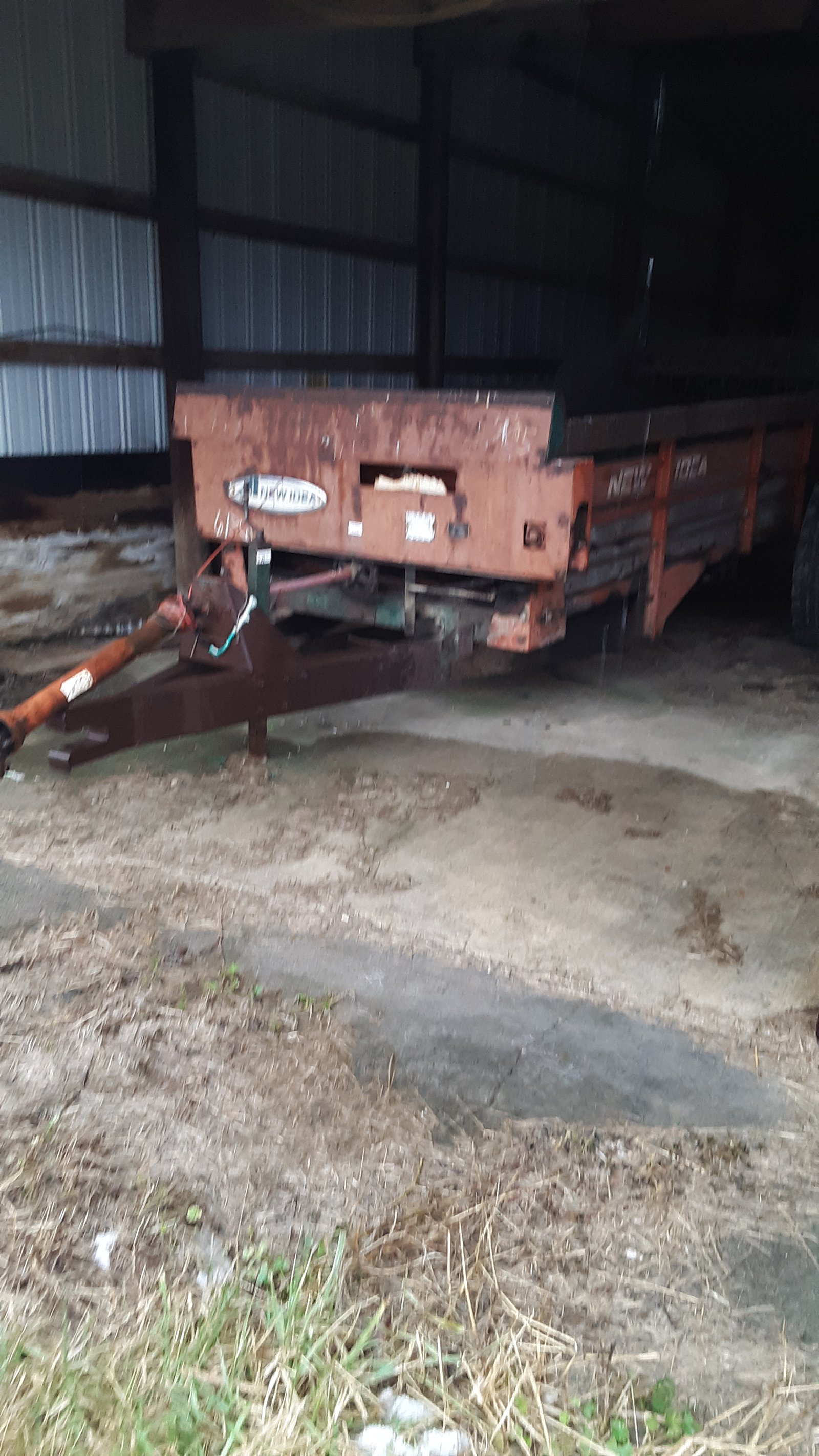 Property photo 180 - AREA FARMERS & CONTRACTORS EQUIPMENT AUCTION IN WHITLEY COUNTY, INDIANA