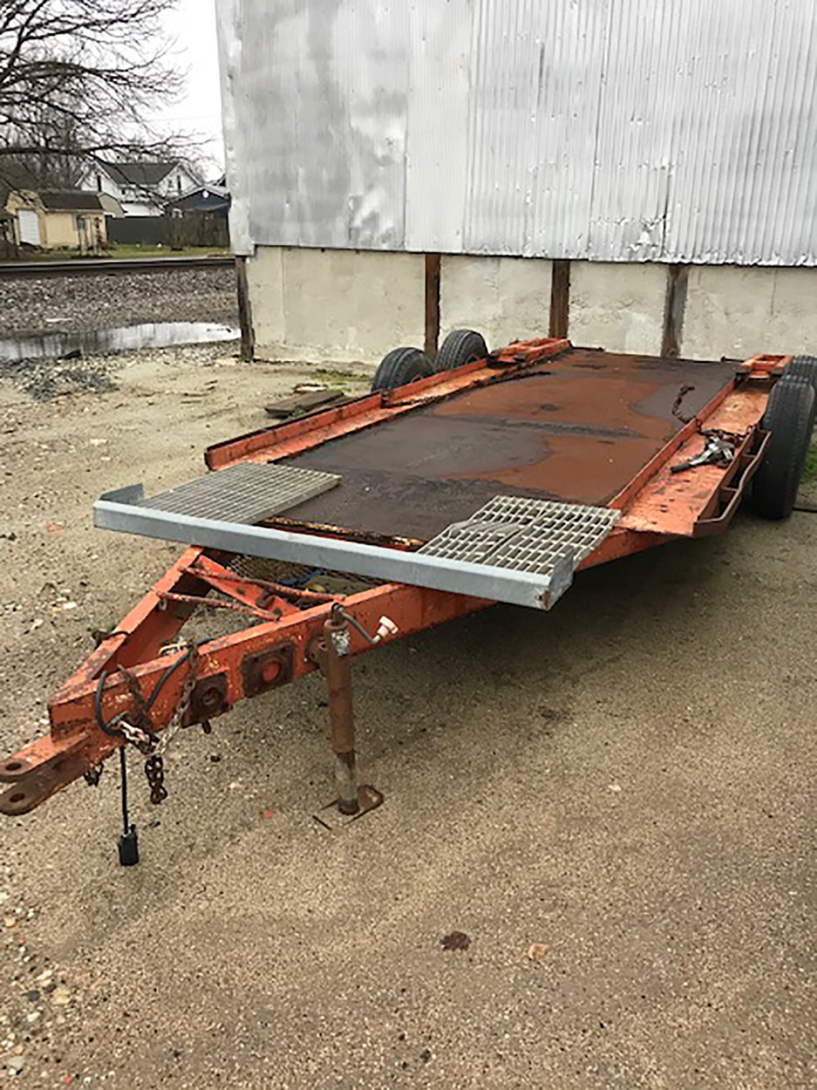 Property photo 254 - AREA FARMERS & CONTRACTORS EQUIPMENT AUCTION IN WHITLEY COUNTY, INDIANA