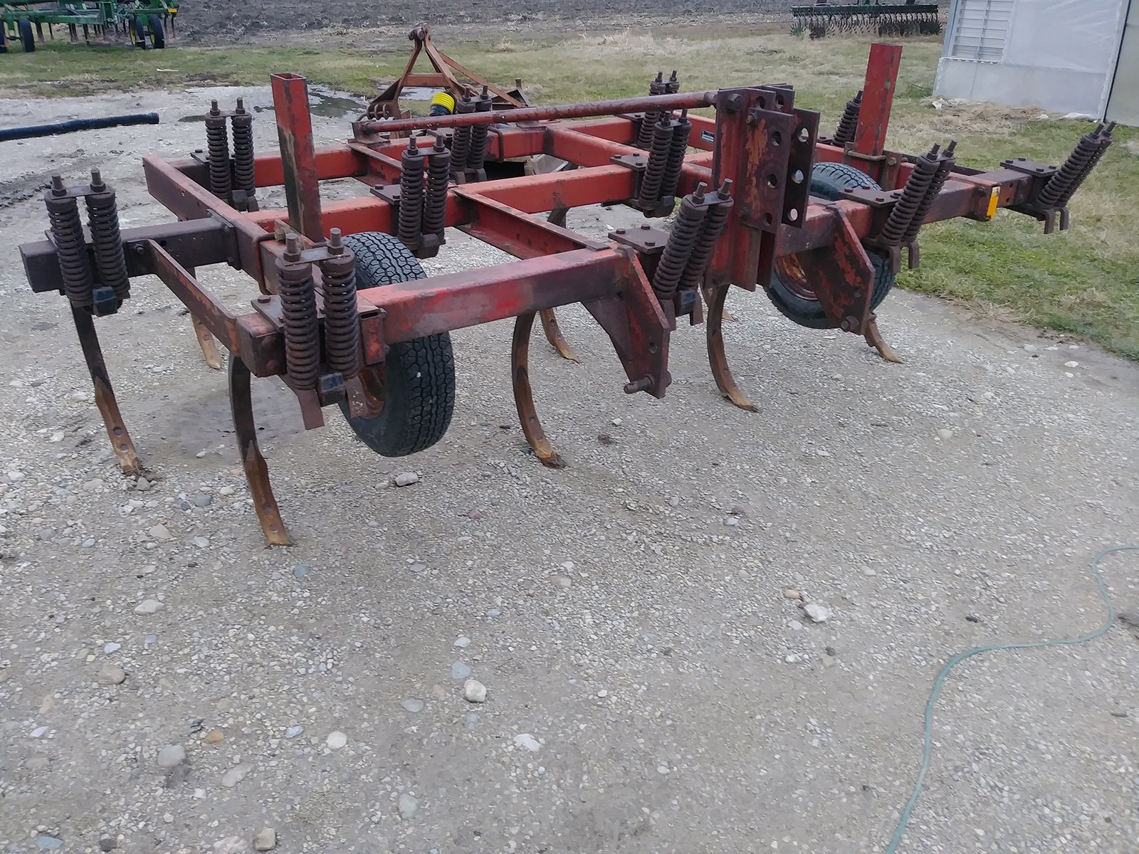Property photo 374 - AREA FARMERS & CONTRACTORS EQUIPMENT AUCTION IN WHITLEY COUNTY, INDIANA