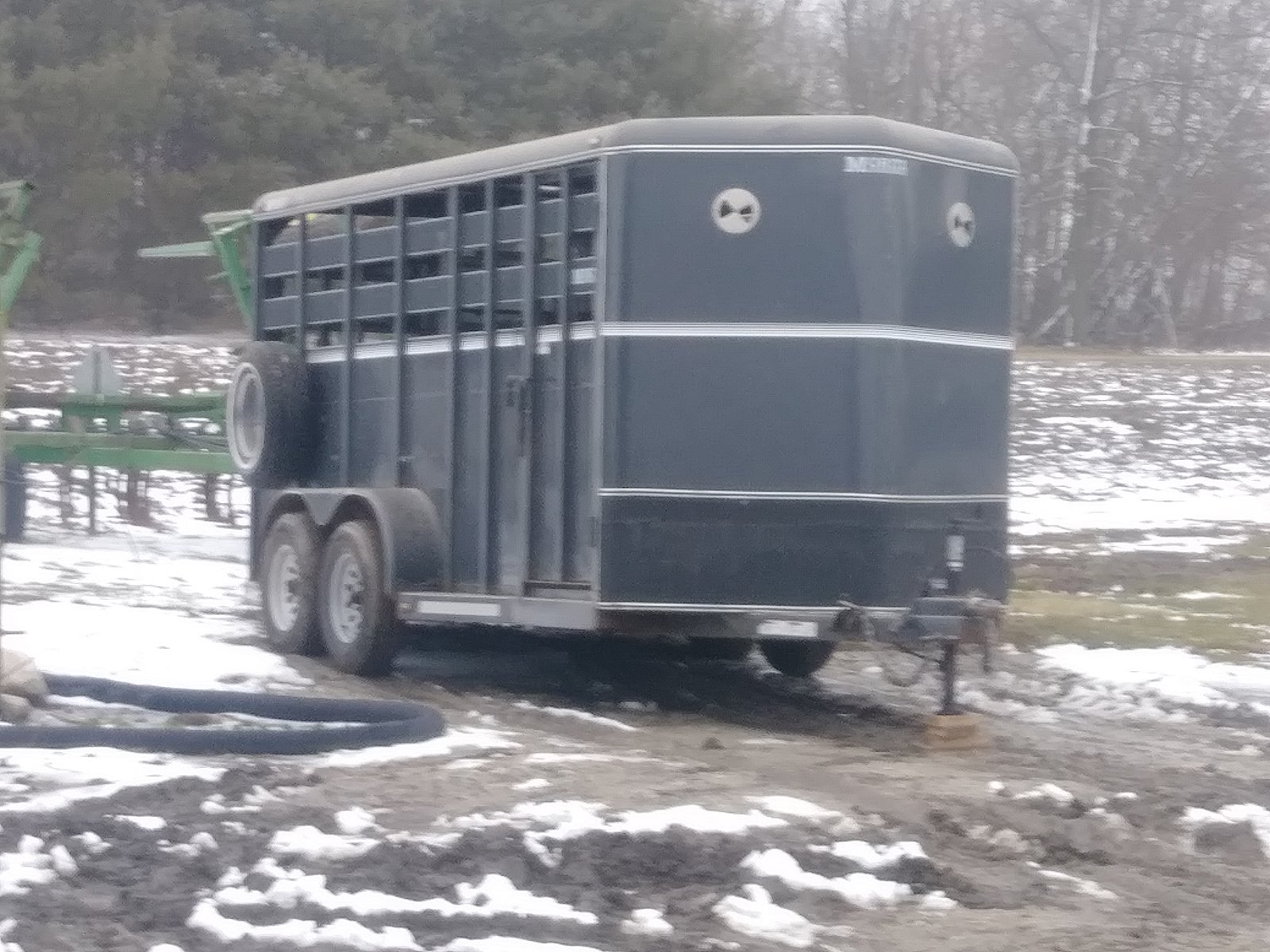 Property photo 369 - AREA FARMERS & CONTRACTORS EQUIPMENT AUCTION IN WHITLEY COUNTY, INDIANA