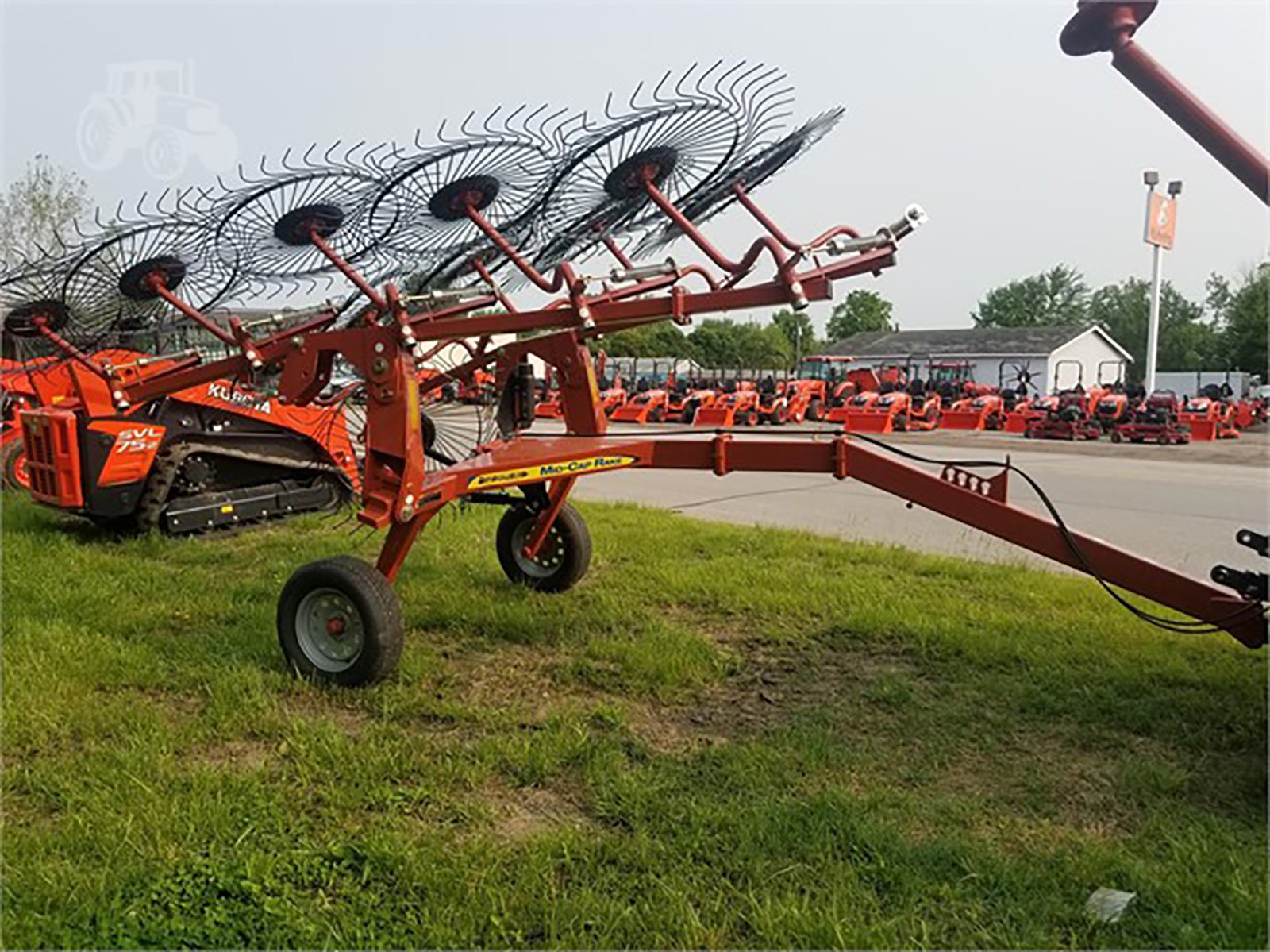 Property photo 157 - AREA FARMERS & CONTRACTORS EQUIPMENT AUCTION IN WHITLEY COUNTY, INDIANA