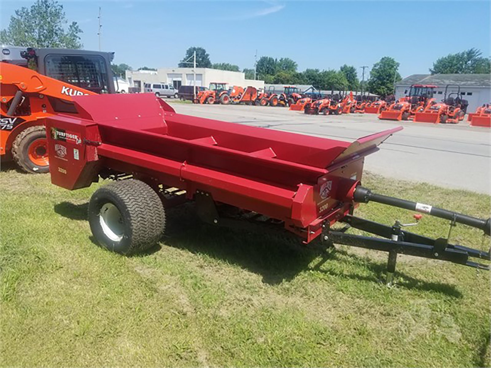 Property photo 183 - AREA FARMERS & CONTRACTORS EQUIPMENT AUCTION IN WHITLEY COUNTY, INDIANA