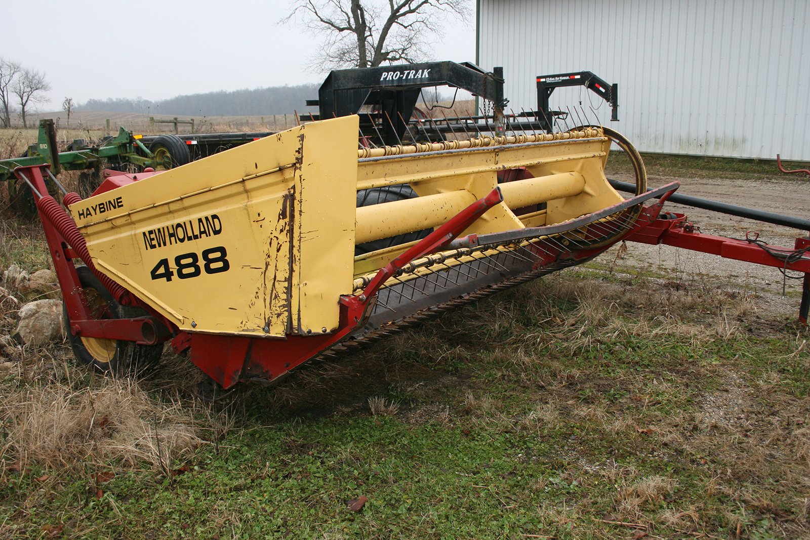 Property photo 162 - AREA FARMERS & CONTRACTORS EQUIPMENT AUCTION IN WHITLEY COUNTY, INDIANA