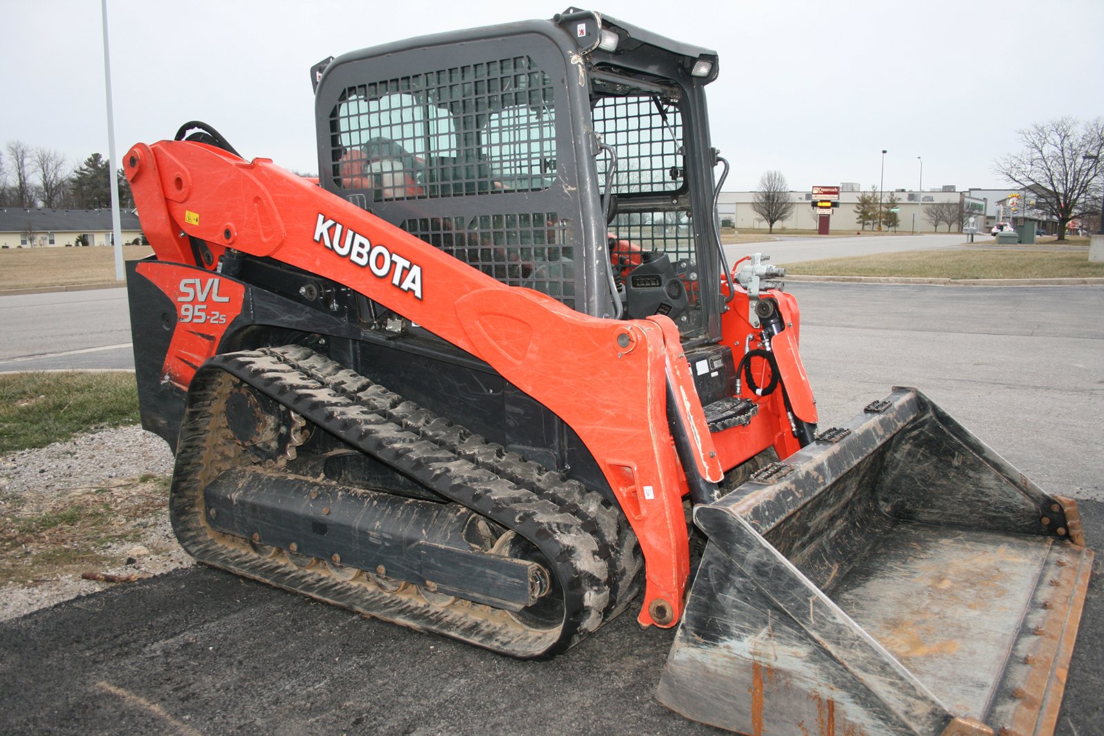 Property photo 269 - AREA FARMERS & CONTRACTORS EQUIPMENT AUCTION IN WHITLEY COUNTY, INDIANA