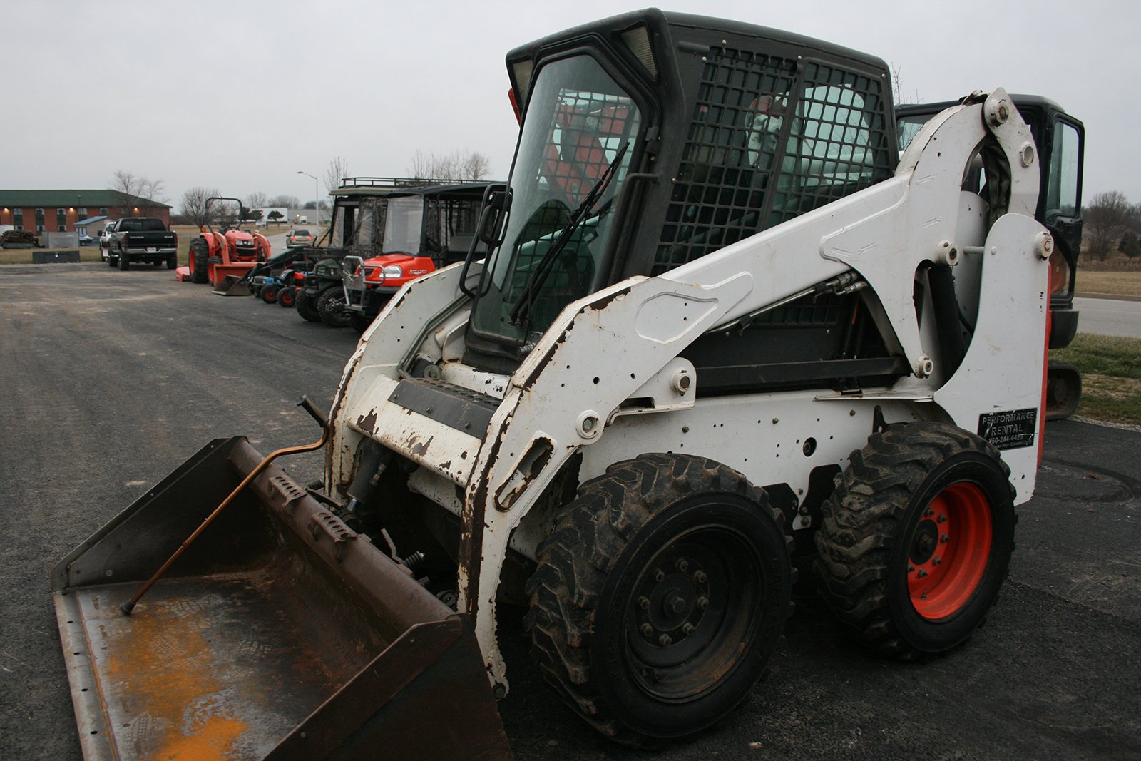 Property photo 272 - AREA FARMERS & CONTRACTORS EQUIPMENT AUCTION IN WHITLEY COUNTY, INDIANA