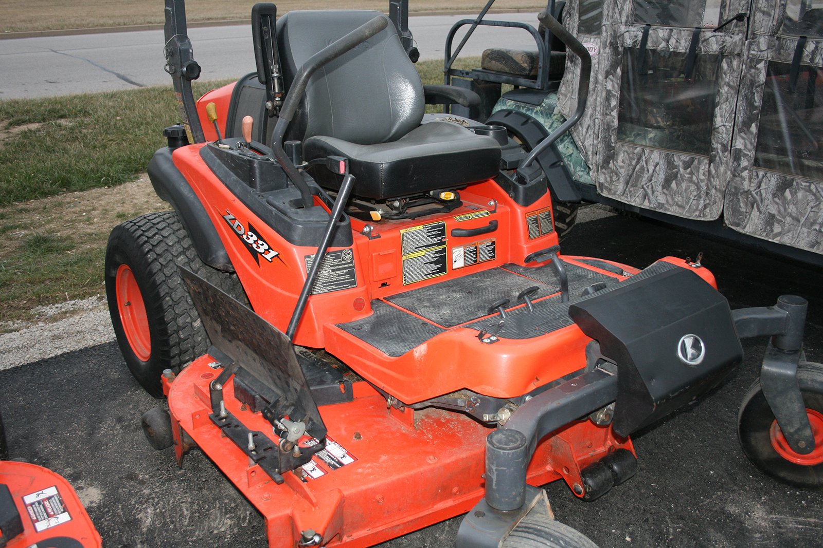 Property photo 328 - AREA FARMERS & CONTRACTORS EQUIPMENT AUCTION IN WHITLEY COUNTY, INDIANA