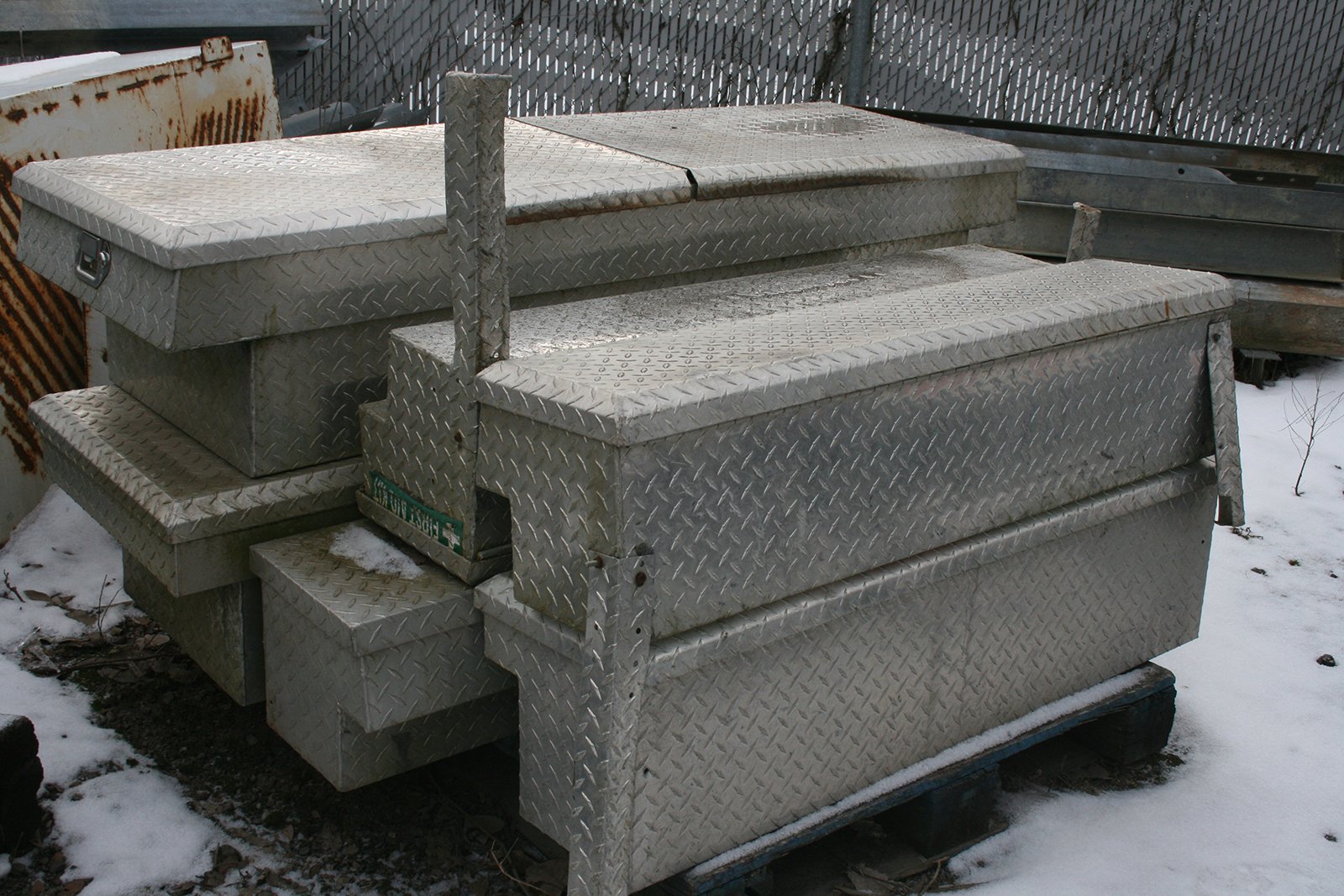 Property photo 317 - AREA FARMERS & CONTRACTORS EQUIPMENT AUCTION IN WHITLEY COUNTY, INDIANA