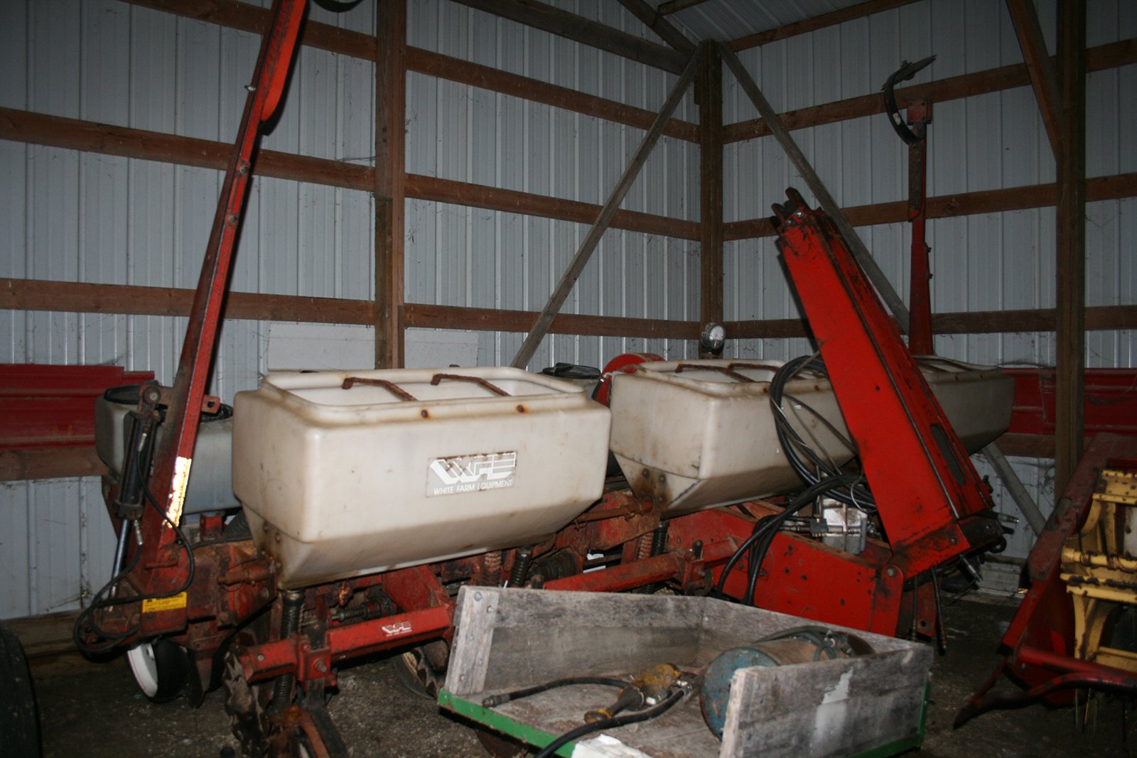 Property photo 44 - AREA FARMERS & CONTRACTORS EQUIPMENT AUCTION IN WHITLEY COUNTY, INDIANA