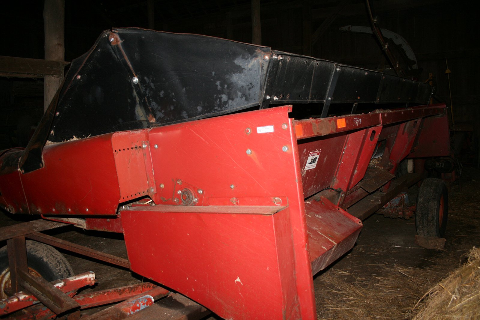 Property photo 127 - AREA FARMERS & CONTRACTORS EQUIPMENT AUCTION IN WHITLEY COUNTY, INDIANA