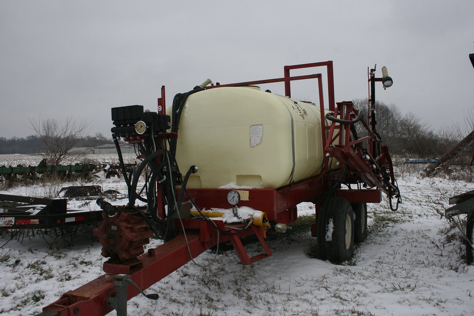 Property photo 112 - AREA FARMERS & CONTRACTORS EQUIPMENT AUCTION IN WHITLEY COUNTY, INDIANA