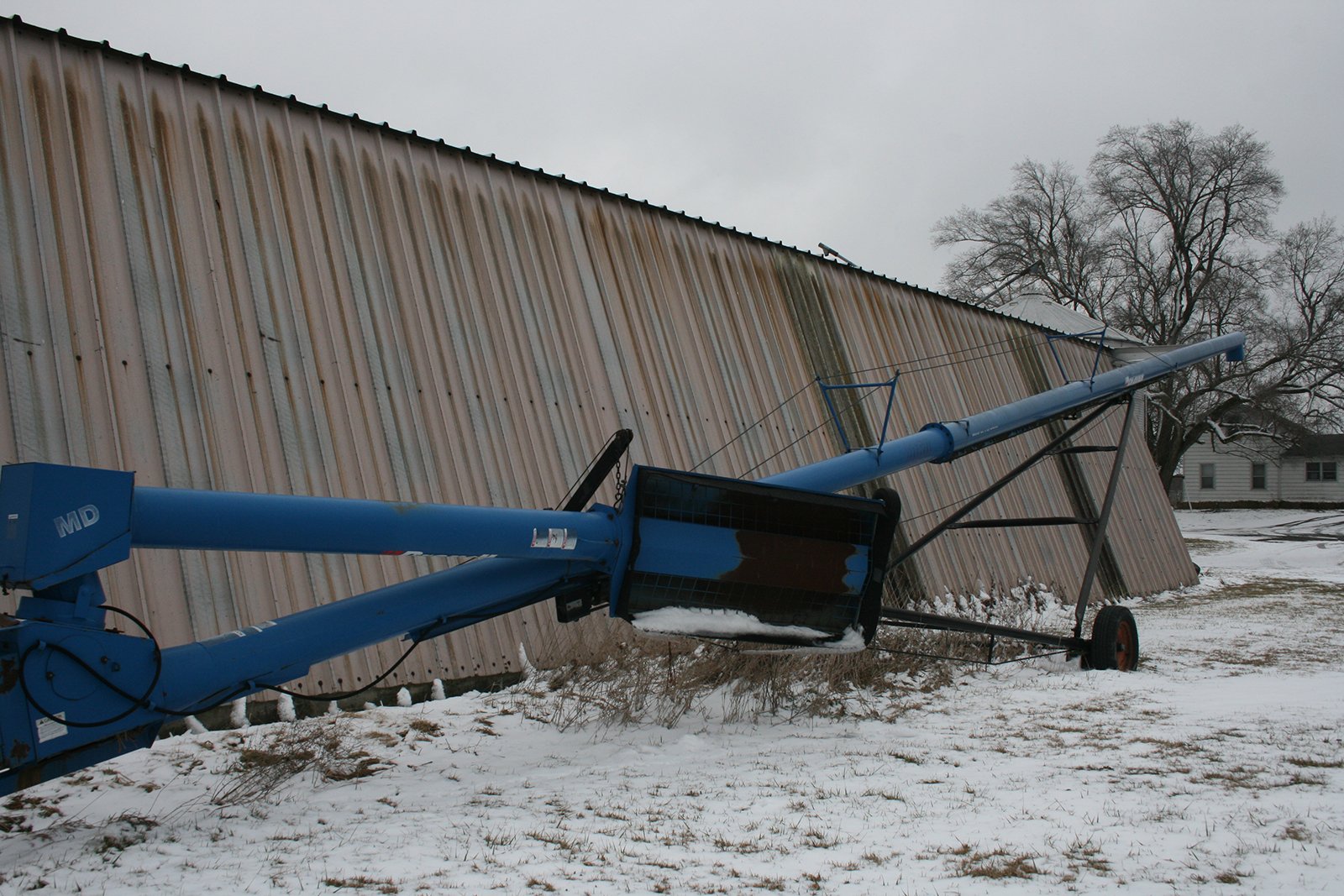 Property photo 207 - AREA FARMERS & CONTRACTORS EQUIPMENT AUCTION IN WHITLEY COUNTY, INDIANA