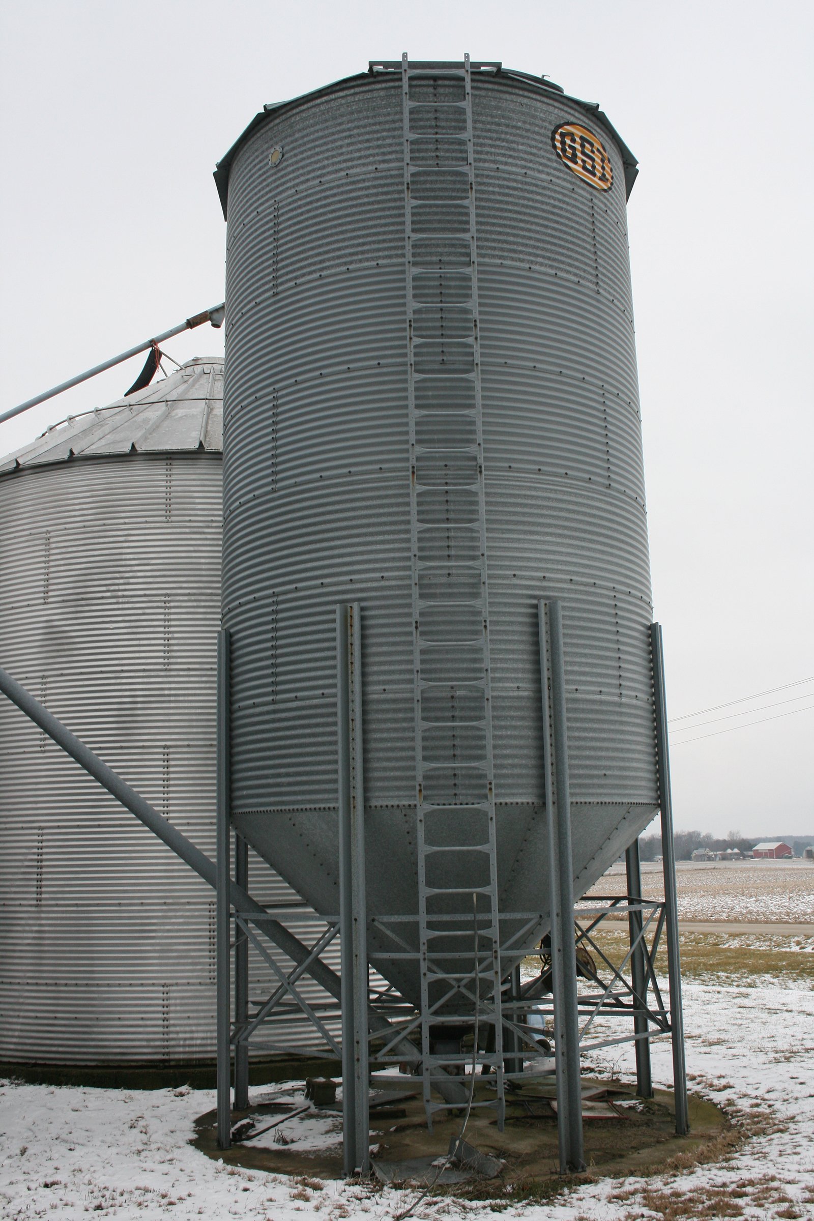 Property photo 203 - AREA FARMERS & CONTRACTORS EQUIPMENT AUCTION IN WHITLEY COUNTY, INDIANA