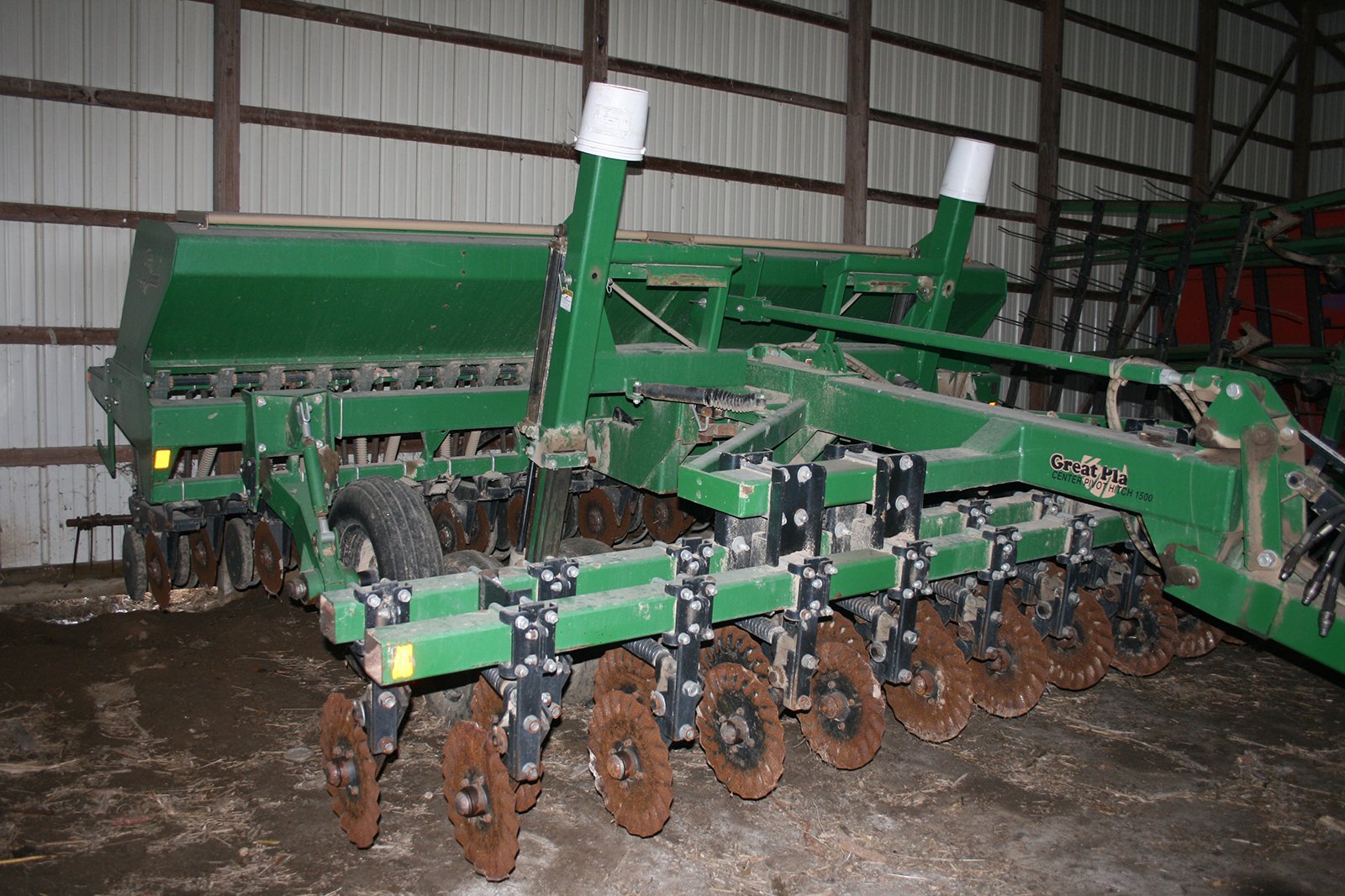 Property photo 50 - AREA FARMERS & CONTRACTORS EQUIPMENT AUCTION IN WHITLEY COUNTY, INDIANA