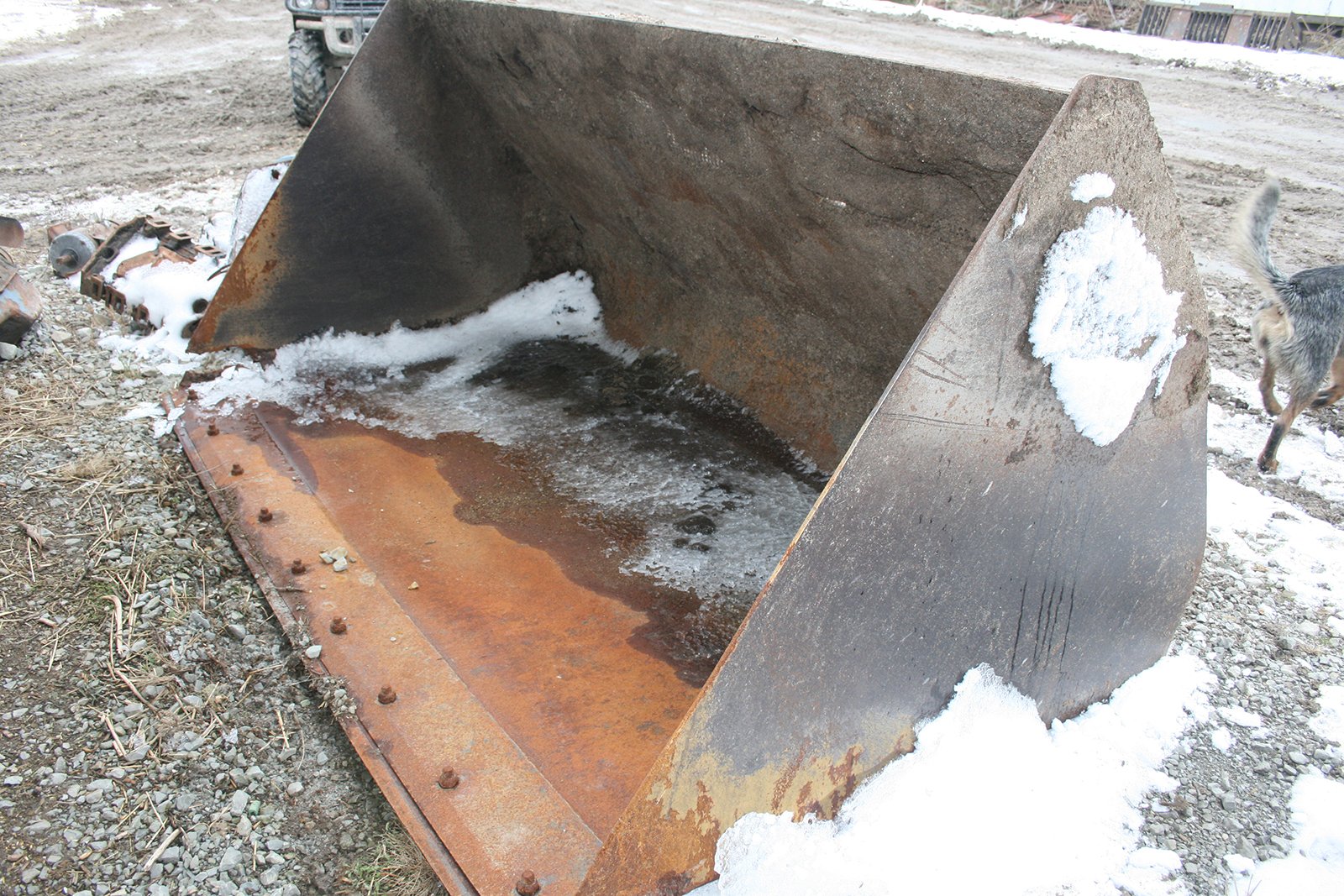 Property photo 306 - AREA FARMERS & CONTRACTORS EQUIPMENT AUCTION IN WHITLEY COUNTY, INDIANA