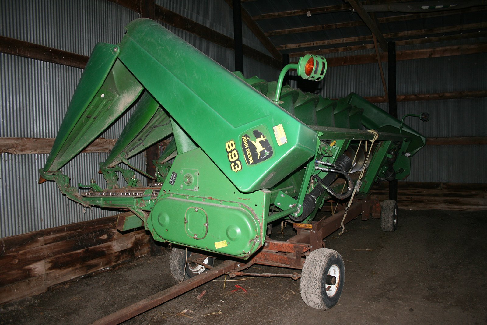 Property photo 124 - AREA FARMERS & CONTRACTORS EQUIPMENT AUCTION IN WHITLEY COUNTY, INDIANA