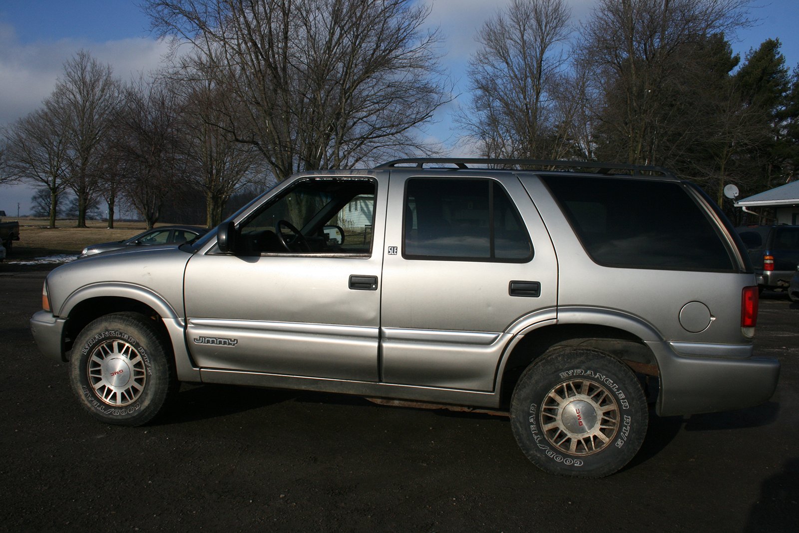 Property photo 268 - AREA FARMERS & CONTRACTORS EQUIPMENT AUCTION IN WHITLEY COUNTY, INDIANA