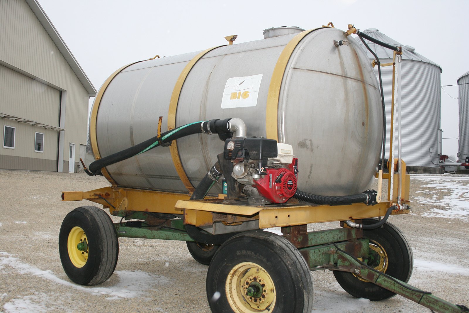 Property photo 104 - AREA FARMERS & CONTRACTORS EQUIPMENT AUCTION IN WHITLEY COUNTY, INDIANA