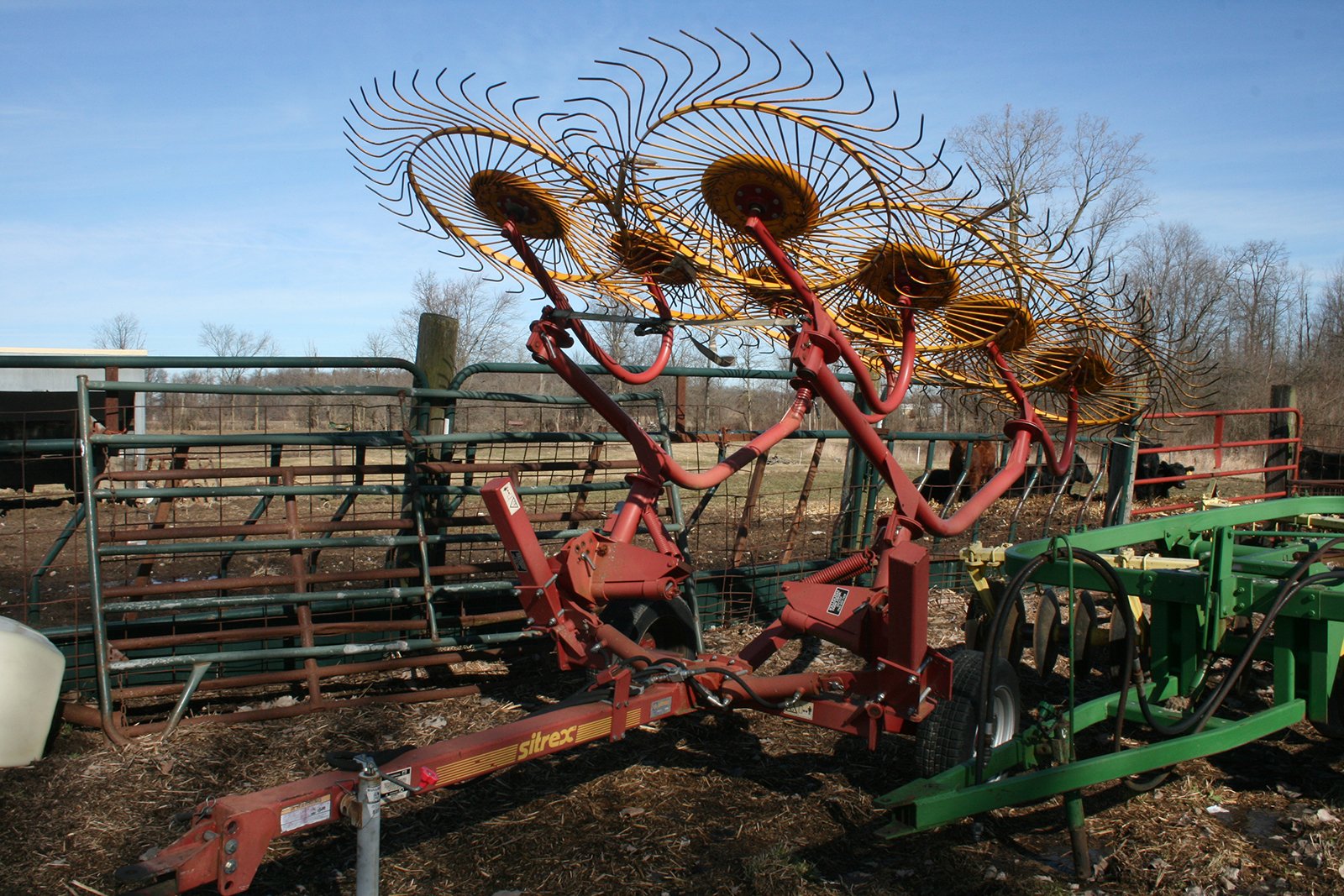 Property photo 176 - AREA FARMERS & CONTRACTORS EQUIPMENT AUCTION IN WHITLEY COUNTY, INDIANA