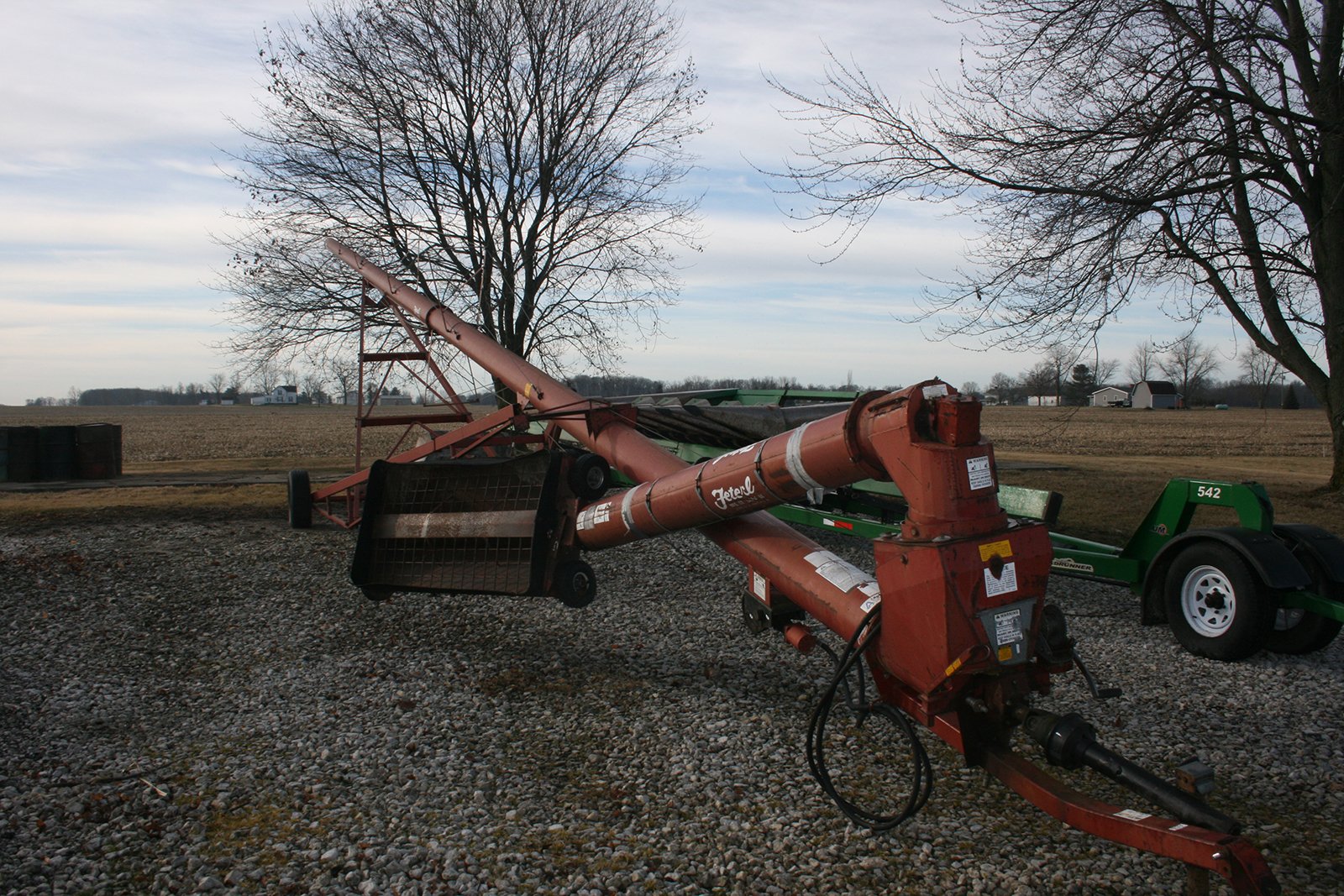 Property photo 140 - AREA FARMERS & CONTRACTORS EQUIPMENT AUCTION IN WHITLEY COUNTY, INDIANA