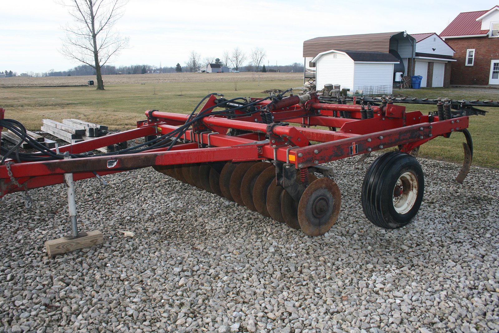 Property photo 92 - AREA FARMERS & CONTRACTORS EQUIPMENT AUCTION IN WHITLEY COUNTY, INDIANA