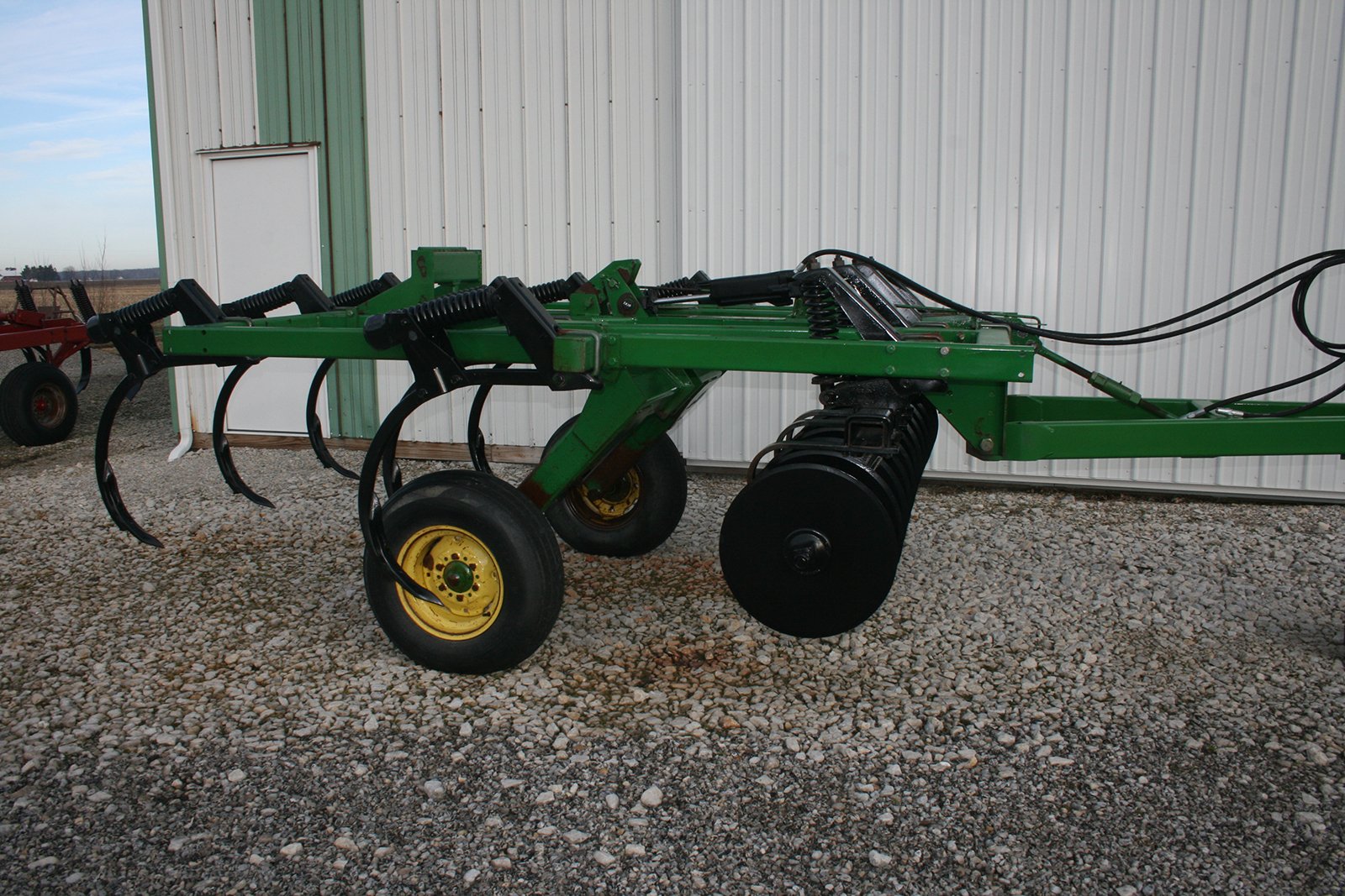 Property photo 84 - AREA FARMERS & CONTRACTORS EQUIPMENT AUCTION IN WHITLEY COUNTY, INDIANA