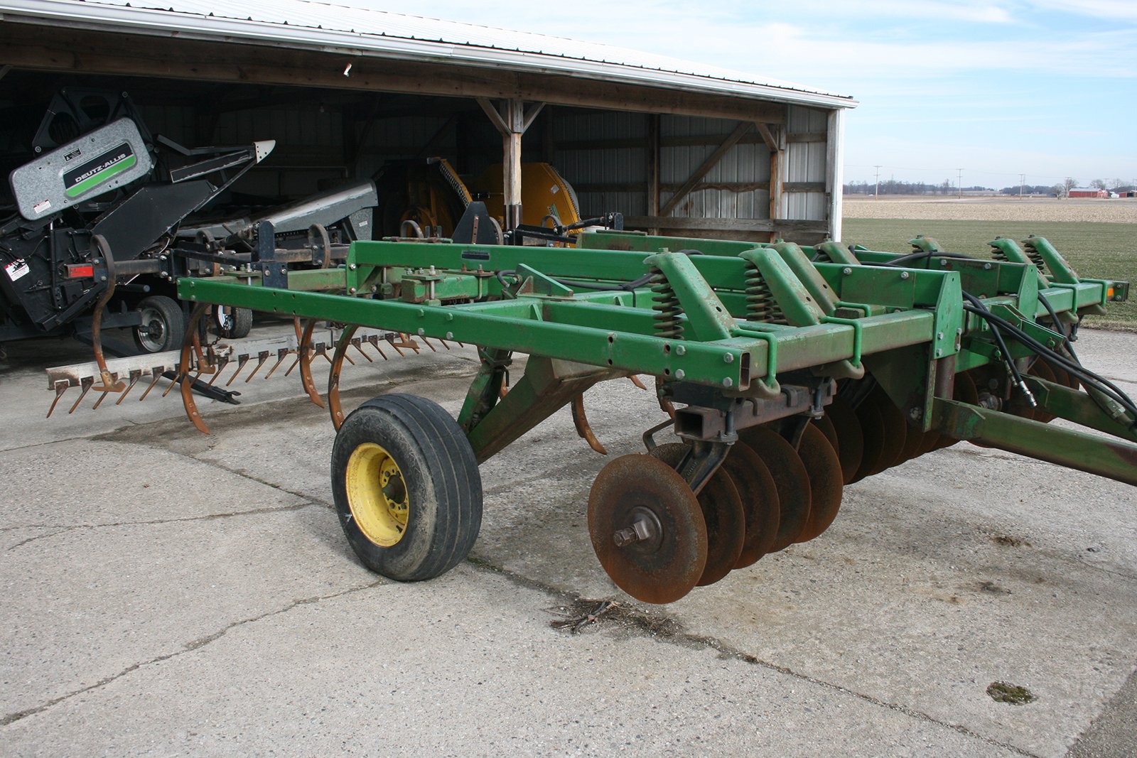 Property photo 83 - AREA FARMERS & CONTRACTORS EQUIPMENT AUCTION IN WHITLEY COUNTY, INDIANA