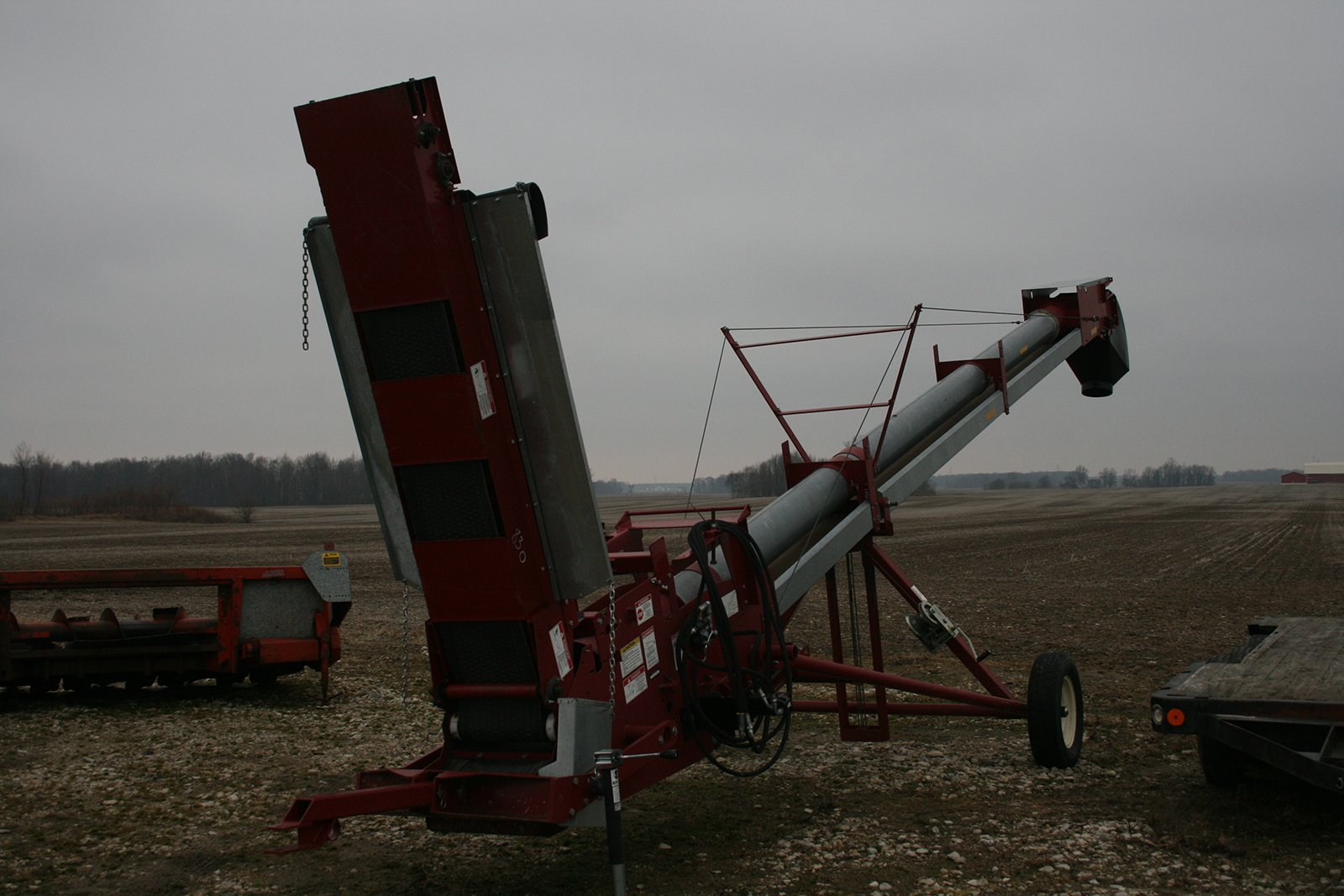 Property photo 87 - AREA FARMERS & CONTRACTORS EQUIPMENT AUCTION IN WHITLEY COUNTY, INDIANA