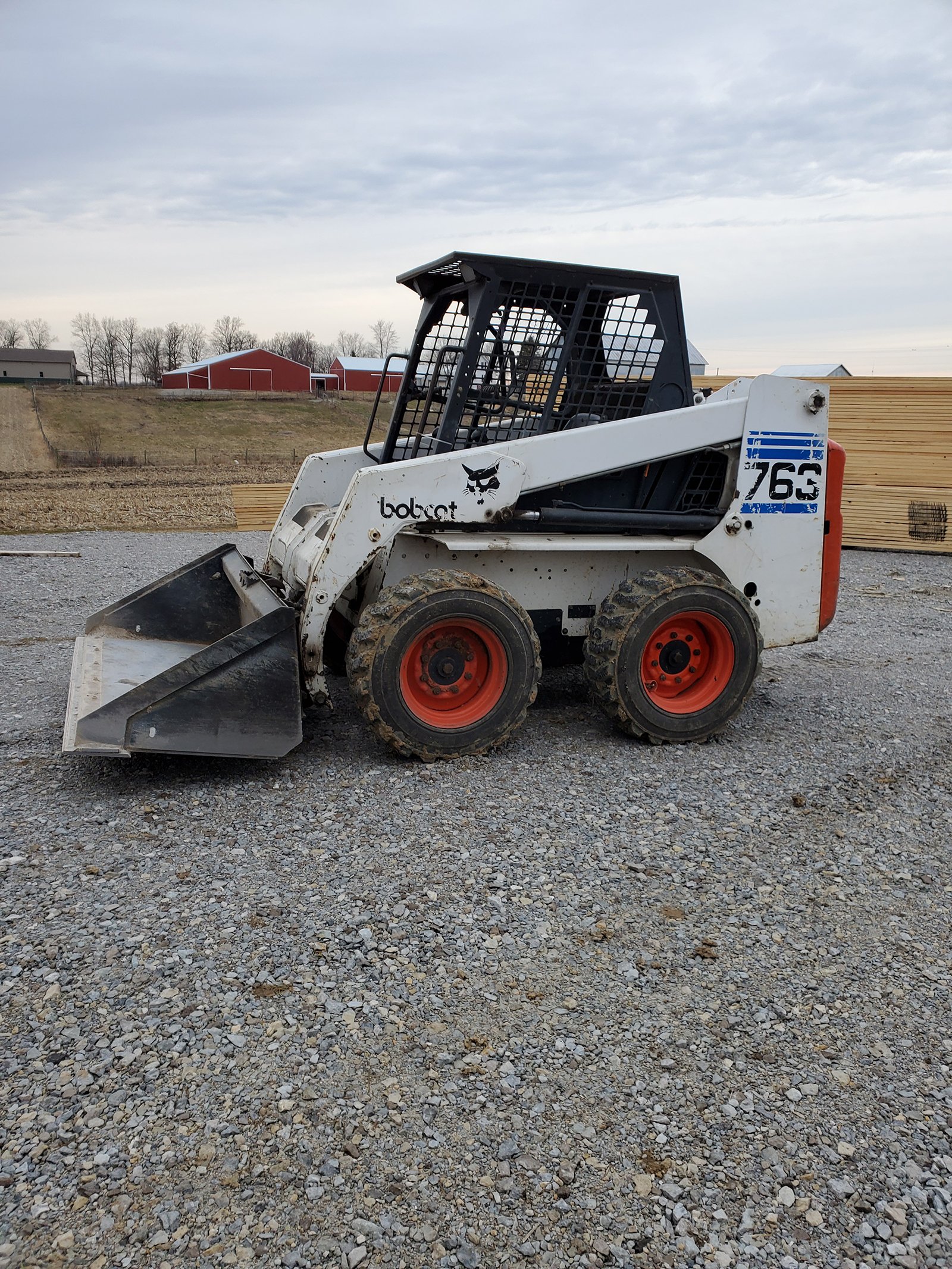 Property photo 279 - AREA FARMERS & CONTRACTORS EQUIPMENT AUCTION IN WHITLEY COUNTY, INDIANA