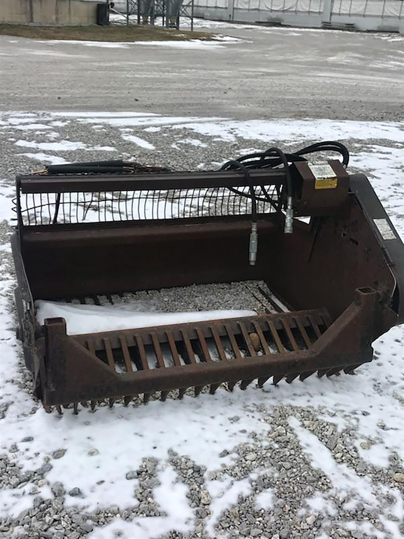 Property photo 293 - AREA FARMERS & CONTRACTORS EQUIPMENT AUCTION IN WHITLEY COUNTY, INDIANA