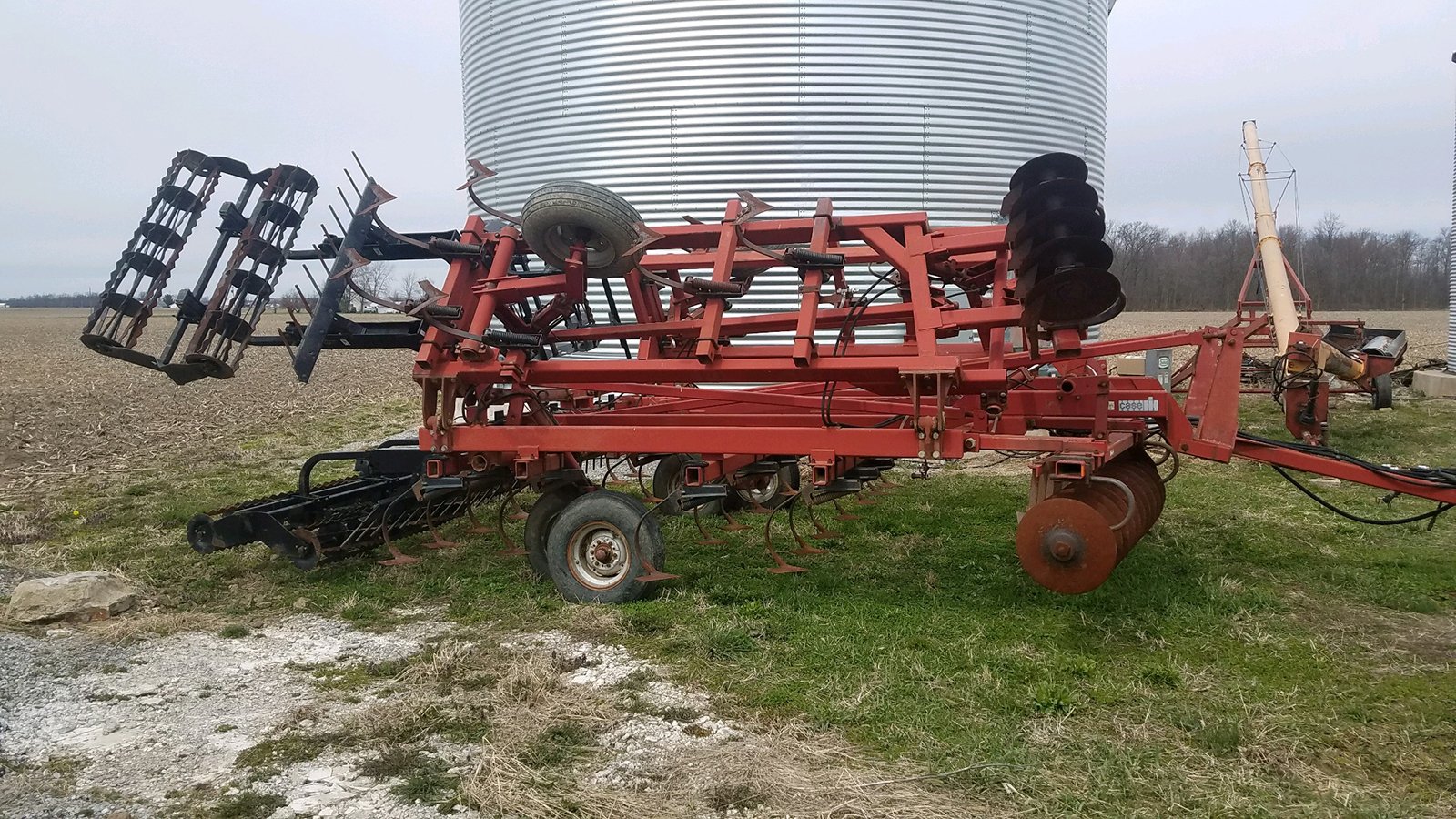 Property photo 62 - AREA FARMERS & CONTRACTORS EQUIPMENT AUCTION IN WHITLEY COUNTY, INDIANA