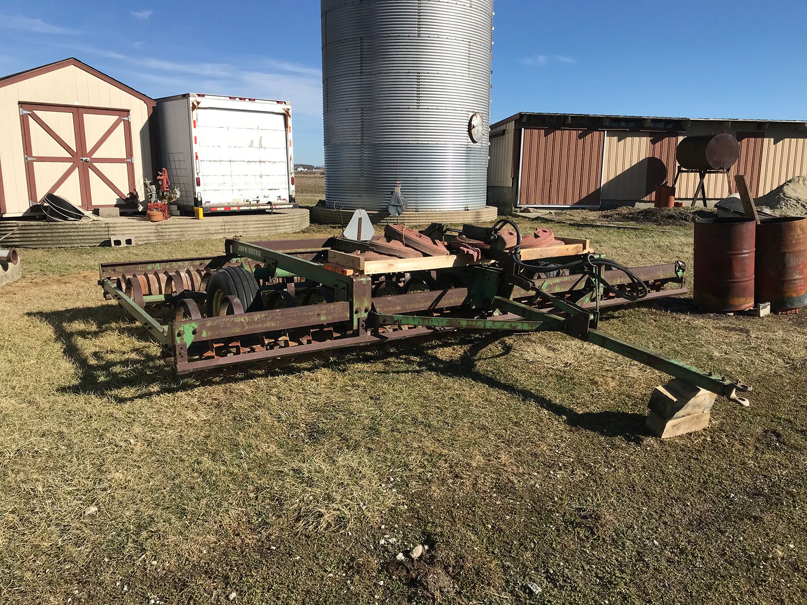 Property photo 196 - AREA FARMERS & CONTRACTORS EQUIPMENT AUCTION IN WHITLEY COUNTY, INDIANA