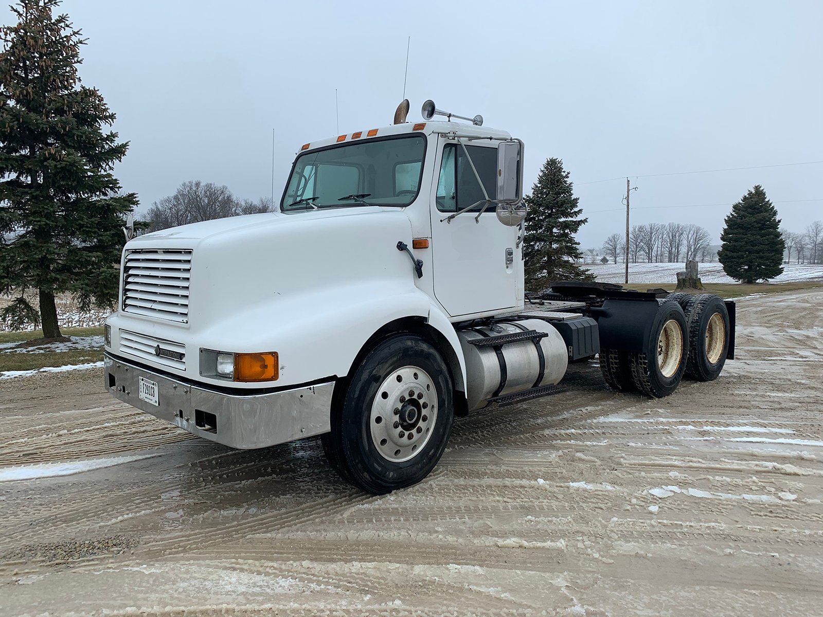 Property photo 355 - AREA FARMERS & CONTRACTORS EQUIPMENT AUCTION IN WHITLEY COUNTY, INDIANA