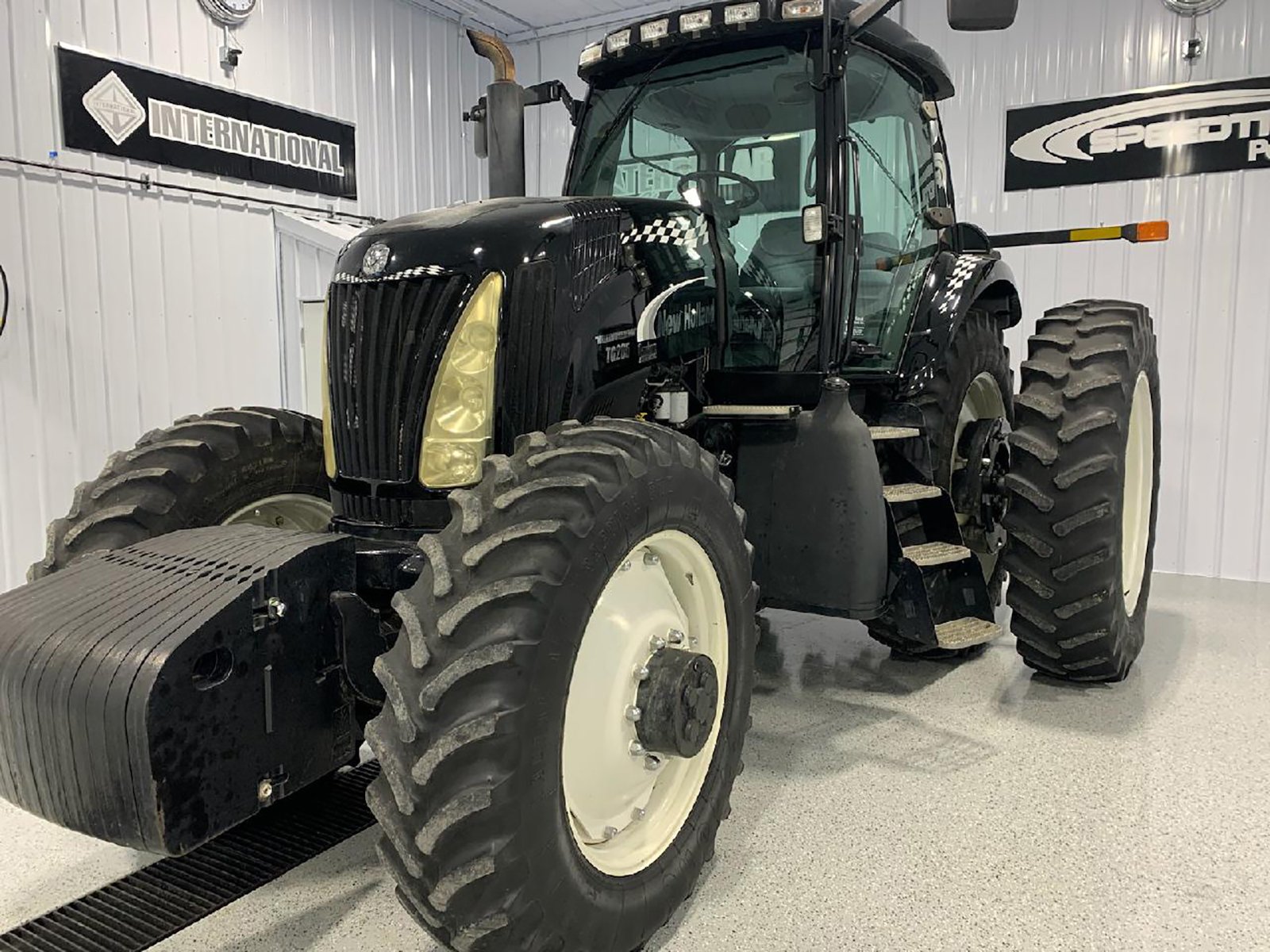 Property photo 4 - **DATE CHANGE!** EXTRA FARM EQUIPMENT AUCTION IN VAN WERT COUNTY, OHIO