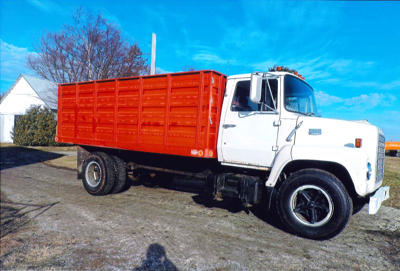 Property photo 15 - FARM EQUIPMENT AUCTION IN WHITE COUNTY, INDIANA