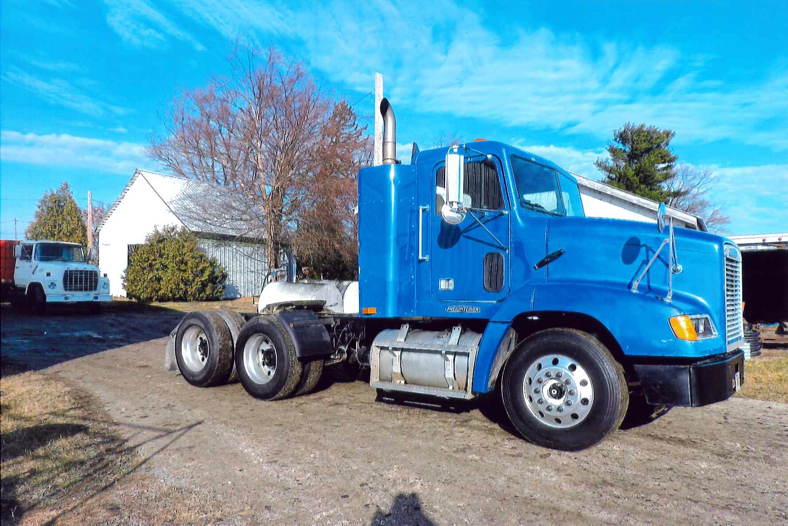 Property photo 13 - FARM EQUIPMENT AUCTION IN WHITE COUNTY, INDIANA
