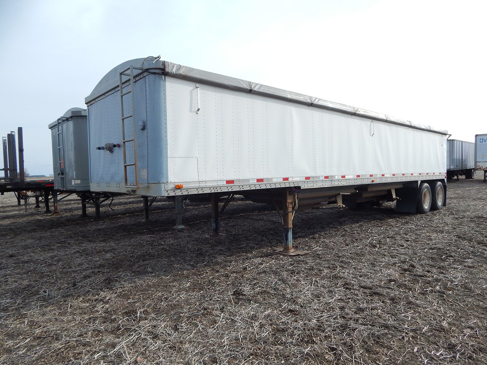 Property photo 25 - FARM EQUIPMENT AUCTION IN WHITE COUNTY, INDIANA