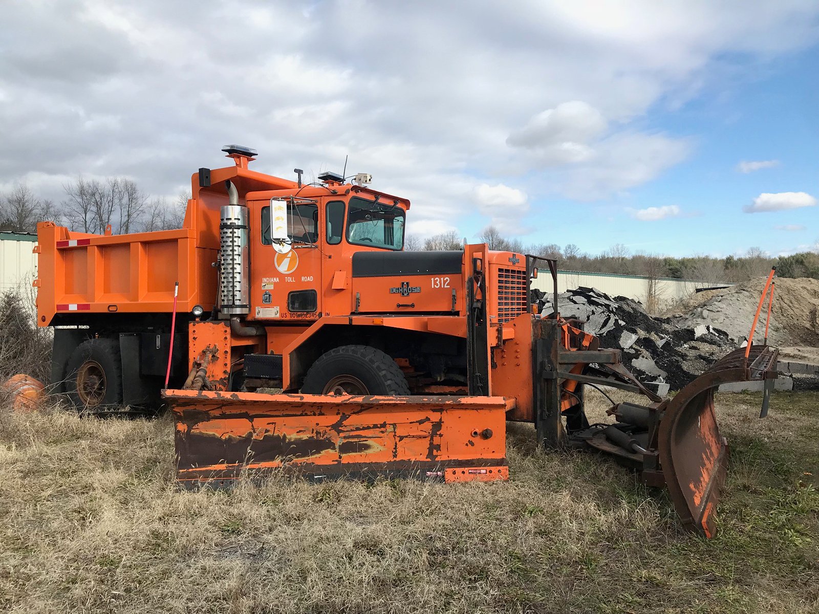 Property photo 13 - ABSOLUTE EXCESS TRUCK & EQUIPMENT AUCTION IN ELKHART COUNTY, INDIANA