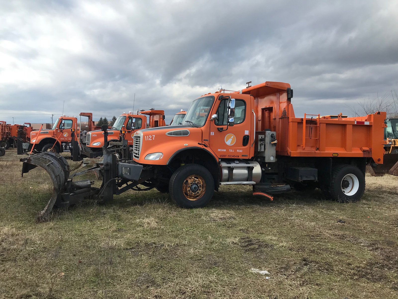 Property photo 18 - ABSOLUTE EXCESS TRUCK & EQUIPMENT AUCTION IN ELKHART COUNTY, INDIANA