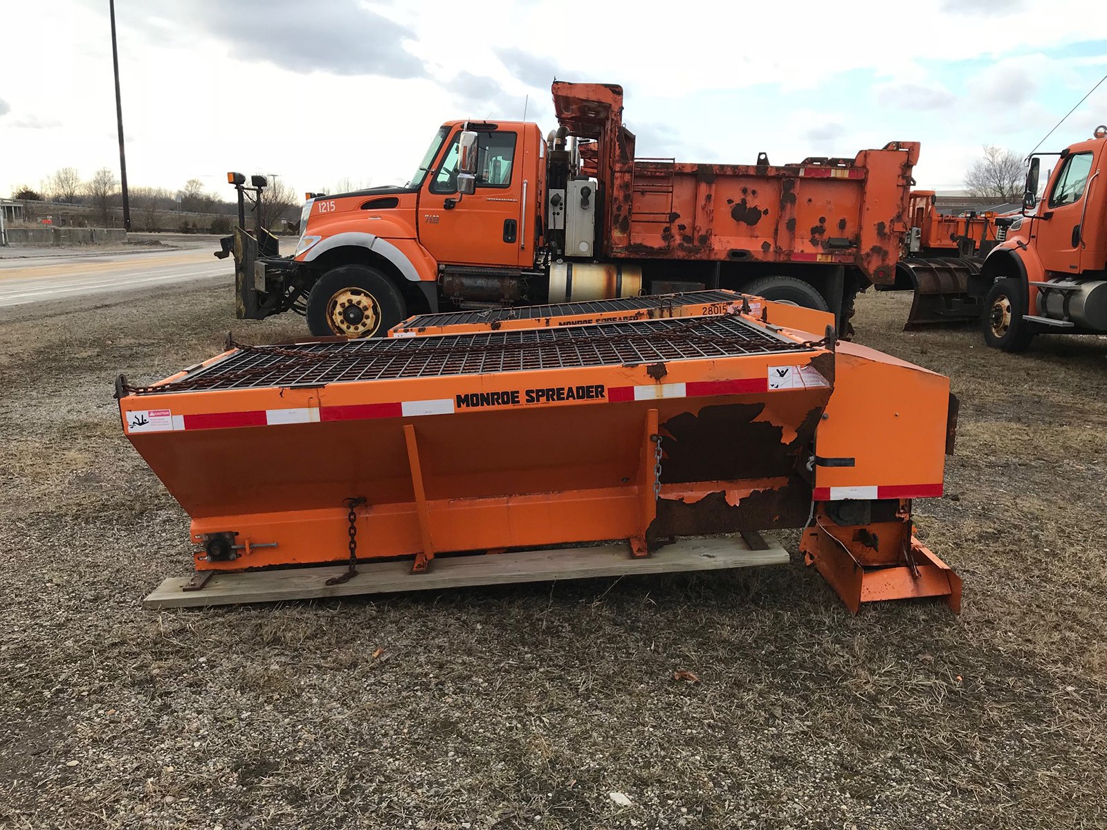 Property photo 22 - ABSOLUTE EXCESS TRUCK & EQUIPMENT AUCTION IN ELKHART COUNTY, INDIANA