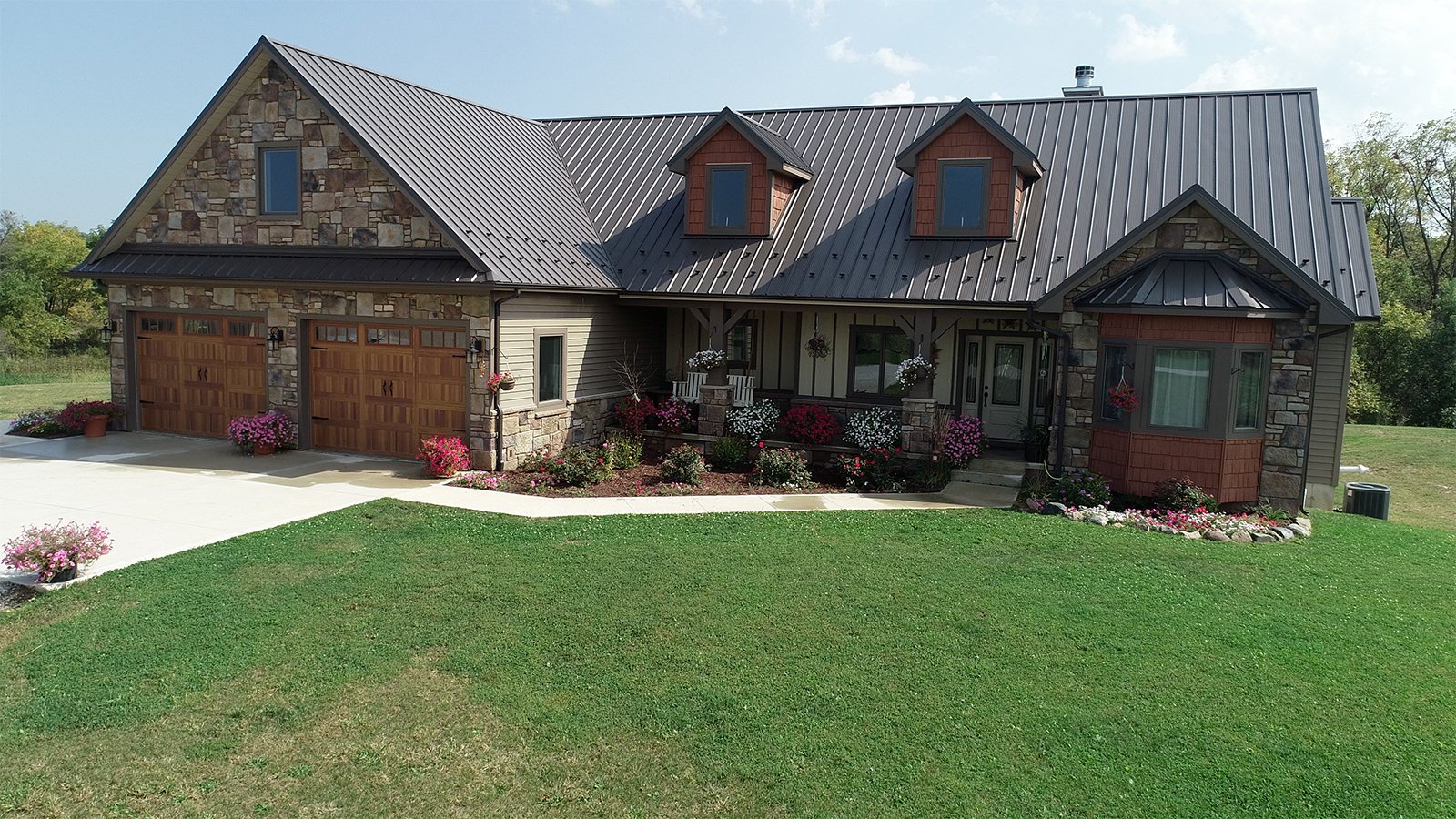 Home in Allen County, Indiana - REAL ESTATE AUCTION - 13+/- ACRES IN 2 TRACTS IN ALLEN COUNTY, INDIANA