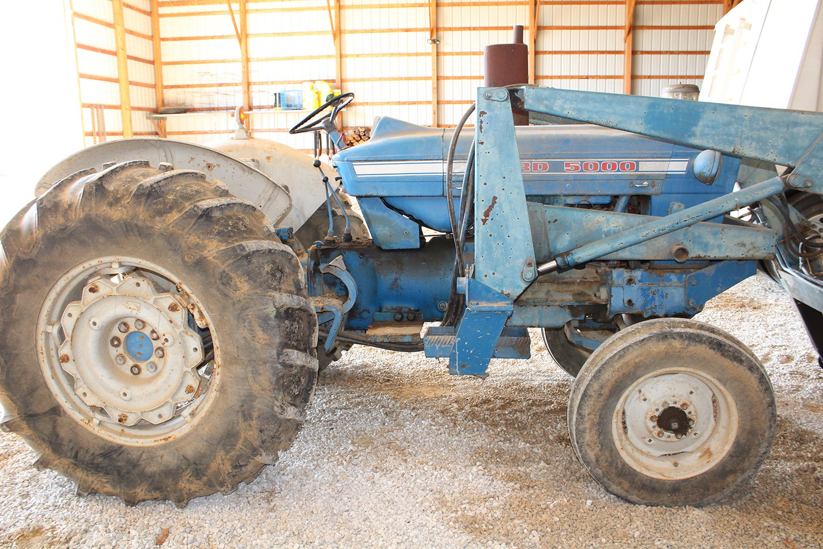 Property photo 24 - FARM EQUIPMENT AUCTION IN GIBSON COUNTY, INDIANA