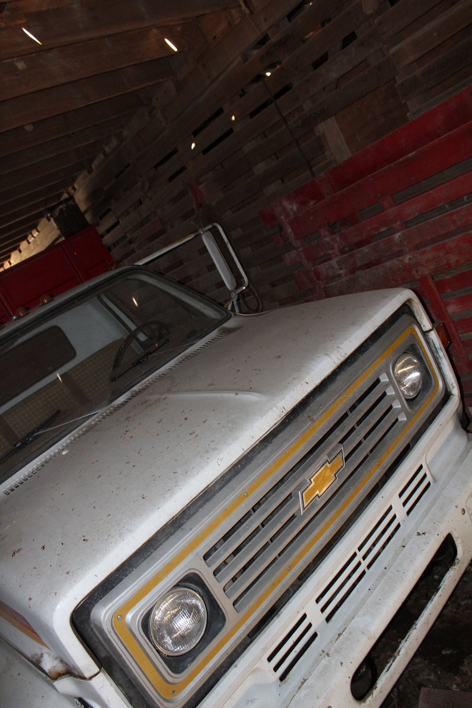 Property photo 77 - FARM EQUIPMENT AUCTION IN GIBSON COUNTY, INDIANA