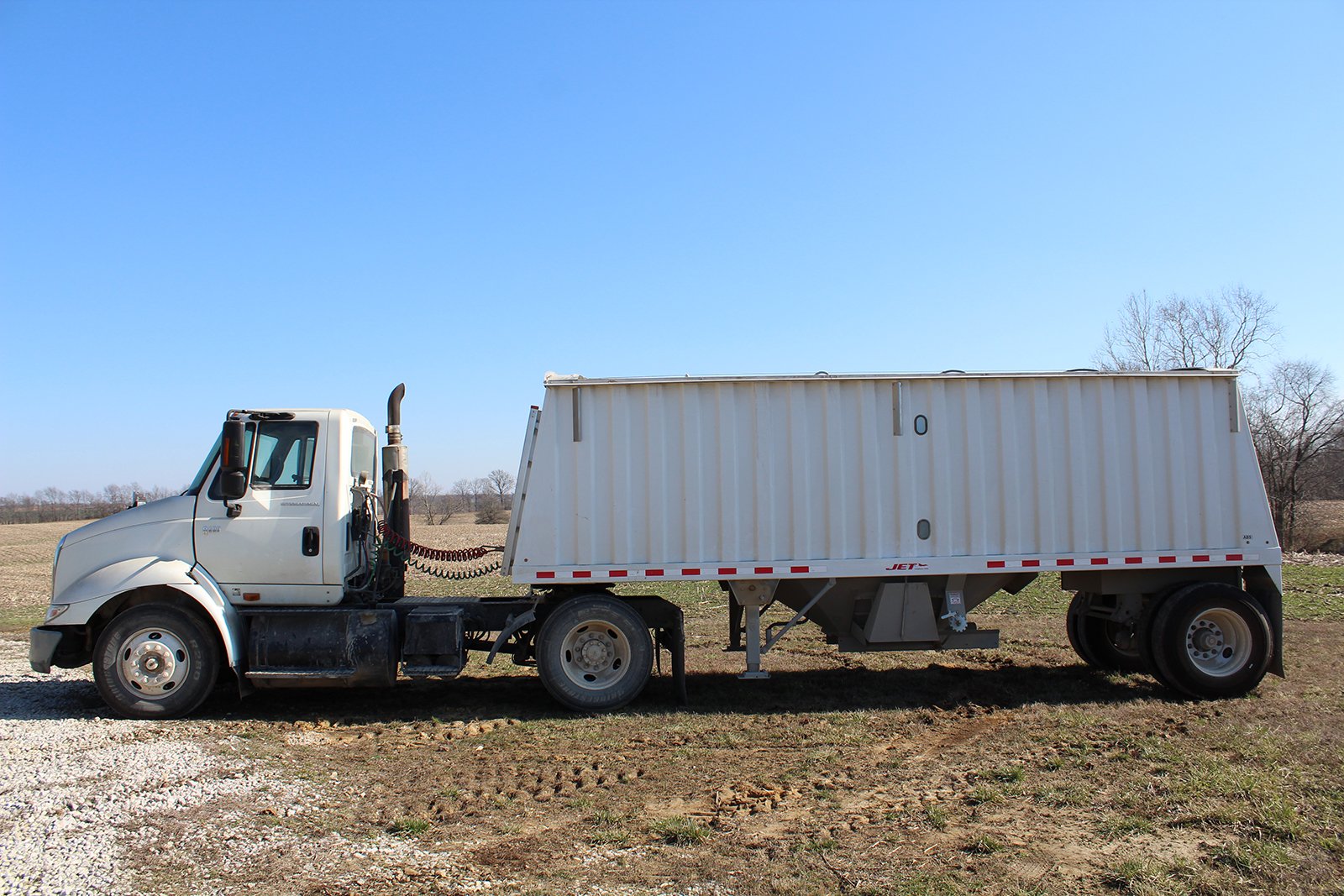Property photo 43 - FARM EQUIPMENT AUCTION IN GIBSON COUNTY, INDIANA
