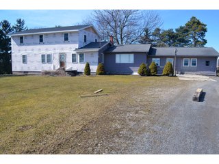 House in Lenawee County, Michigan - ** AUCTION HAS BEEN POSTPONED *** FARM AUCTION - 85+/- ACRES OFFERED IN 4 TRACTS IN LENAWEE COUNTY, MICHIGAN